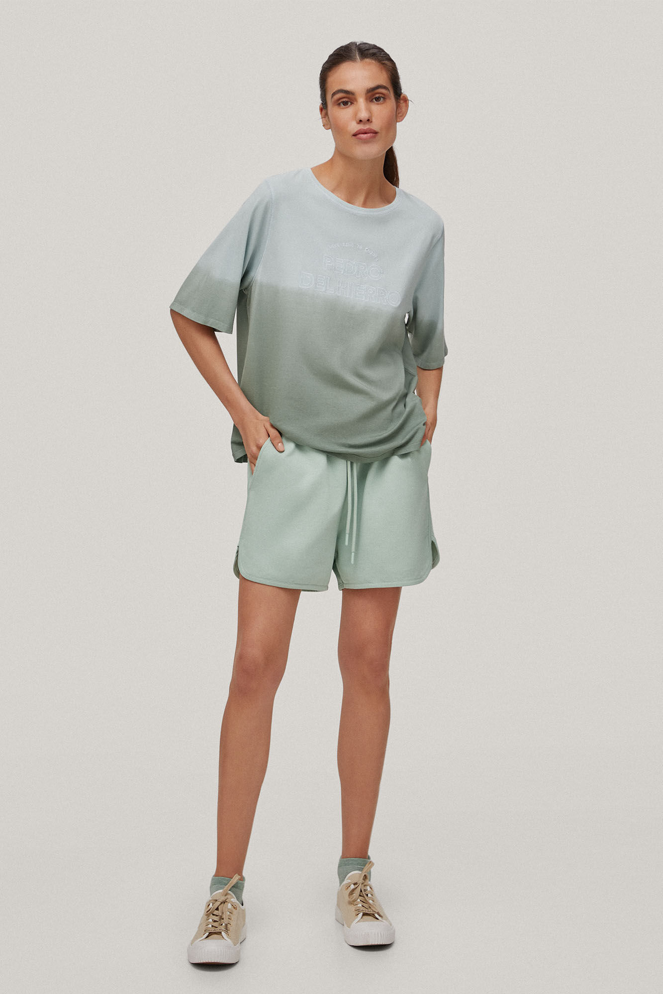 Camiseta com estampa tie-dye - Verde