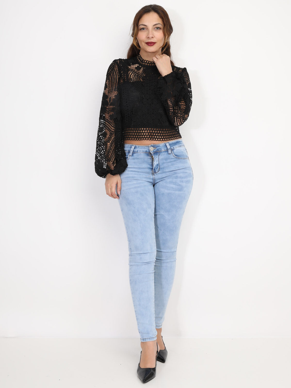 Blouse en crochet à manches ballon- Noir