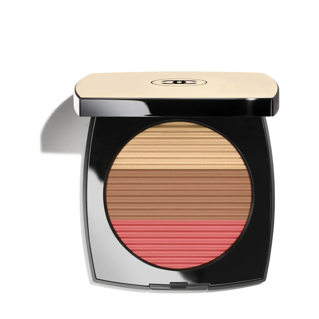 CHANEL LES BEIGES POUDRE BELLE MINE ENSOLEILLÉE Harmonie de trois poudres belle mine, poudre bronzante, blush et enlumLight Coral
