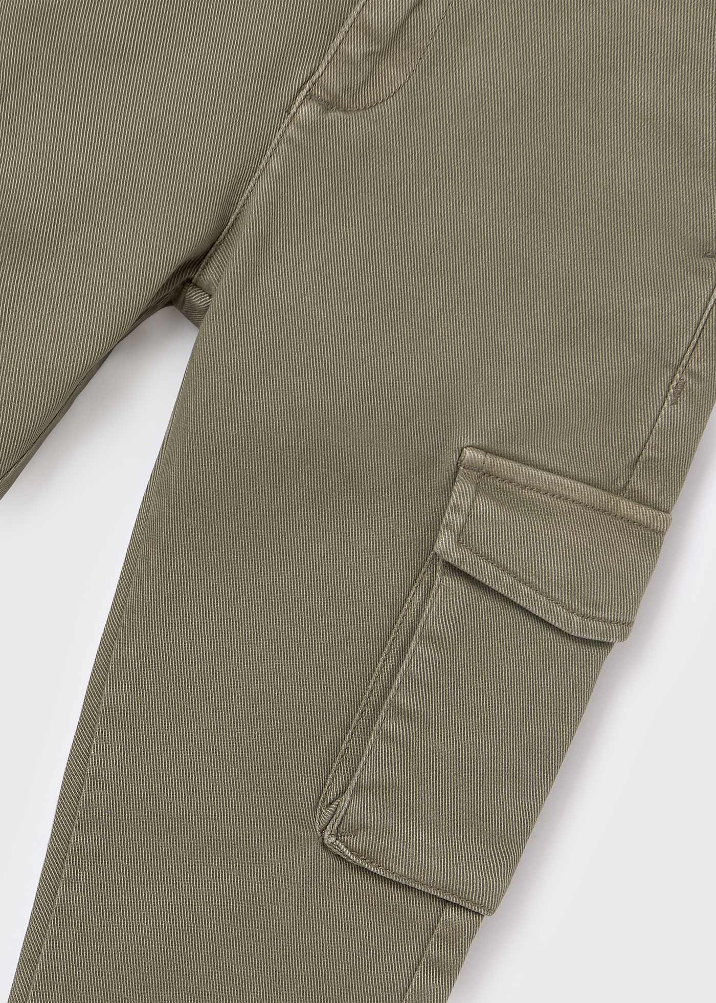 Calças cargo slim fit de algodão da Better Cotton para meninos
