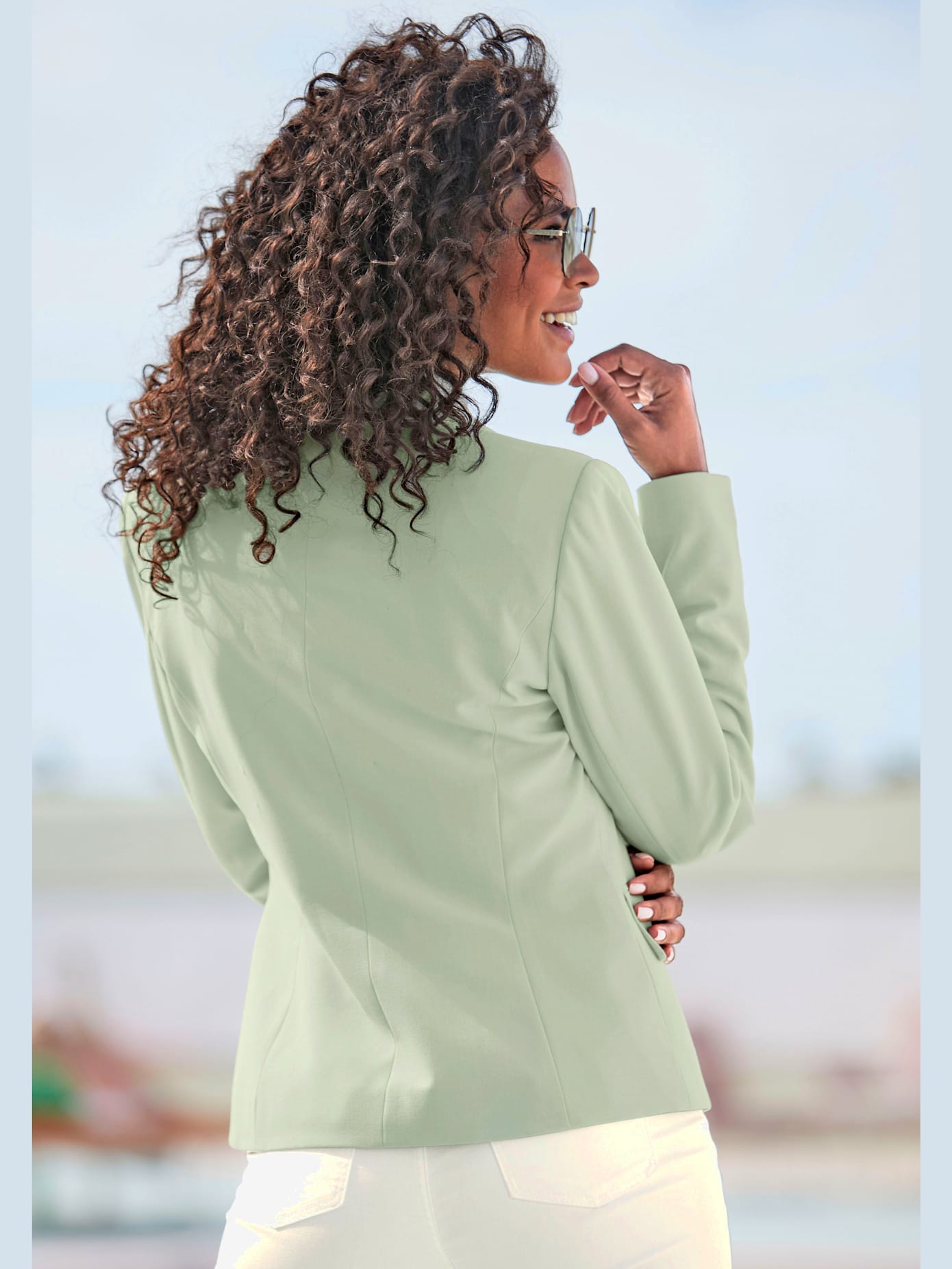 Blazer court blazer doublé avec col à revers pour elle