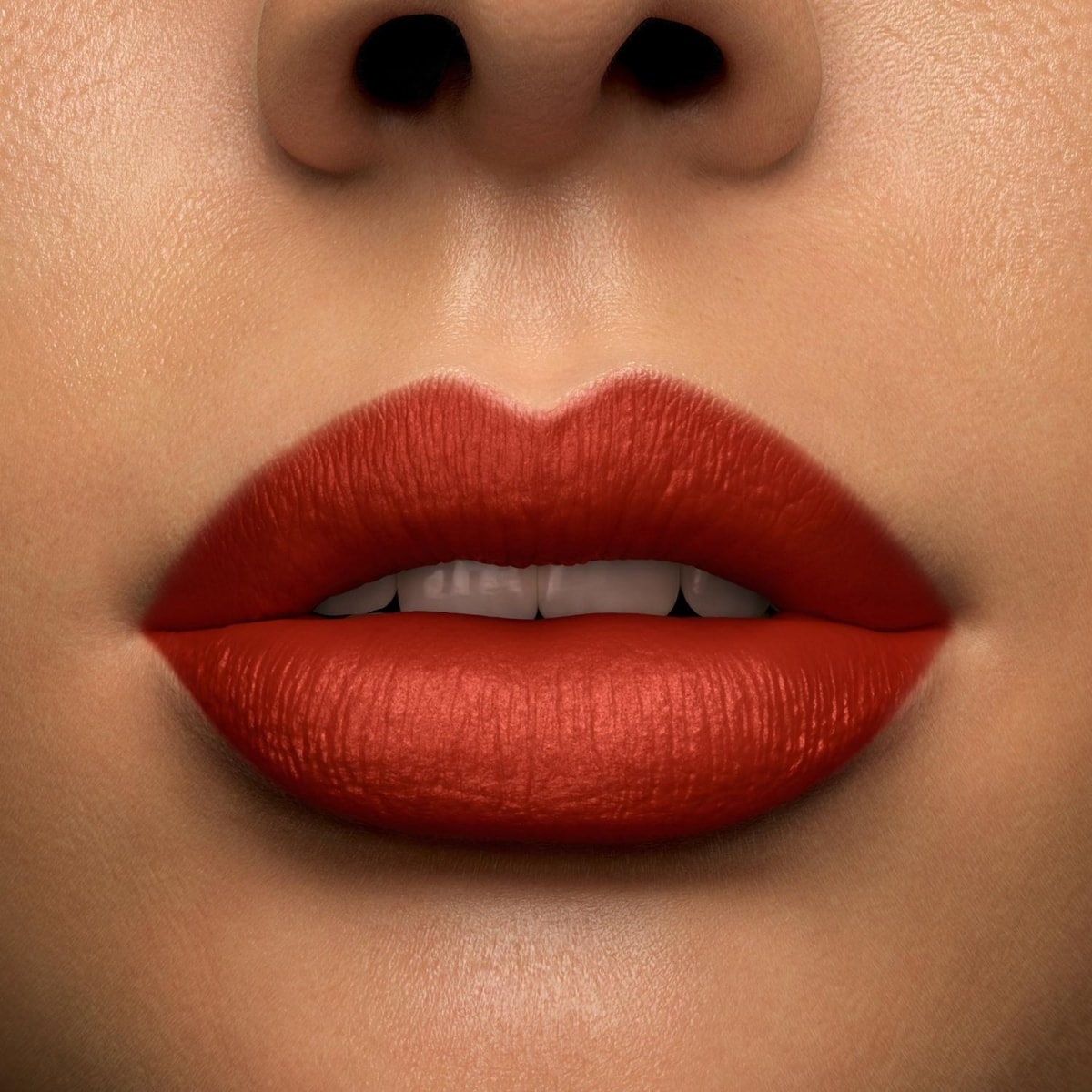 LANCÔME L'Absolu Rouge Drama Matte Rouge à Lèvres Mat Poudré – Tenue &  Confort Longue Durée