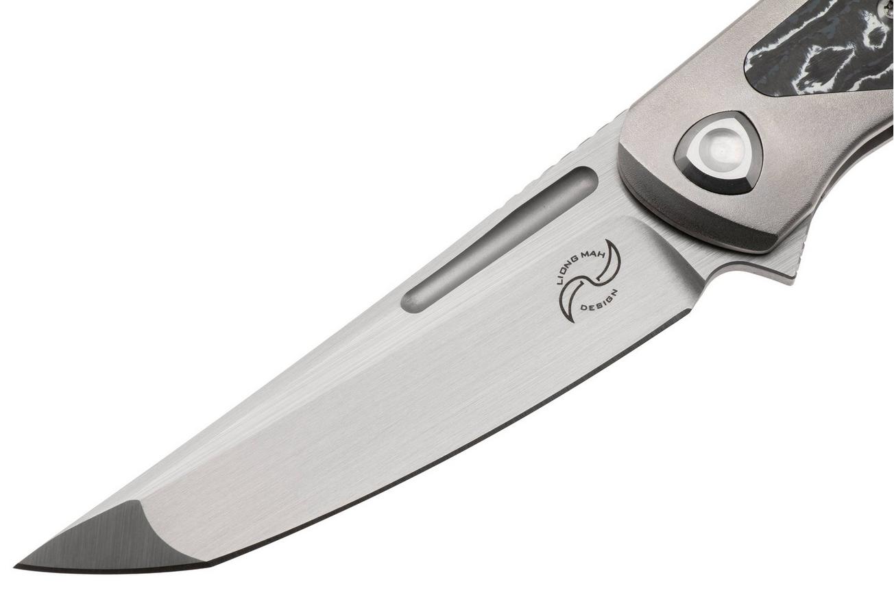 Liong Mah Warrior 3 Satin Böhler M390, Titanium White Storm FatCarbon Inlay, zakmes