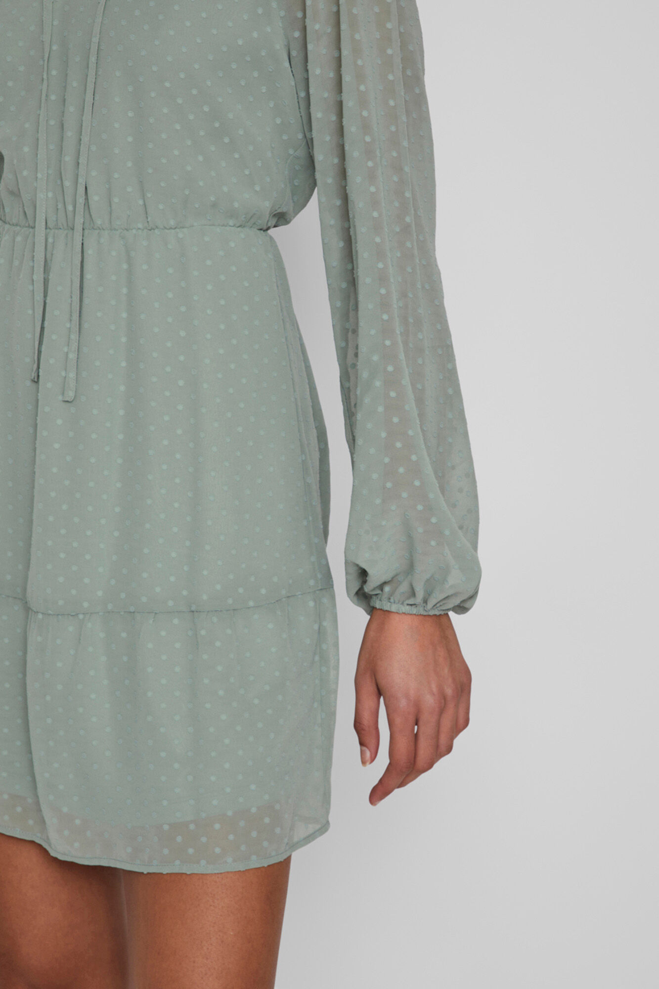 Vestido curto de manga comprida semitransparente - Verde