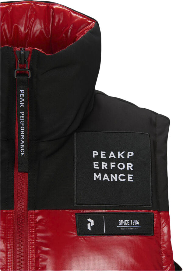 Peak Performance Moment Vest Rød