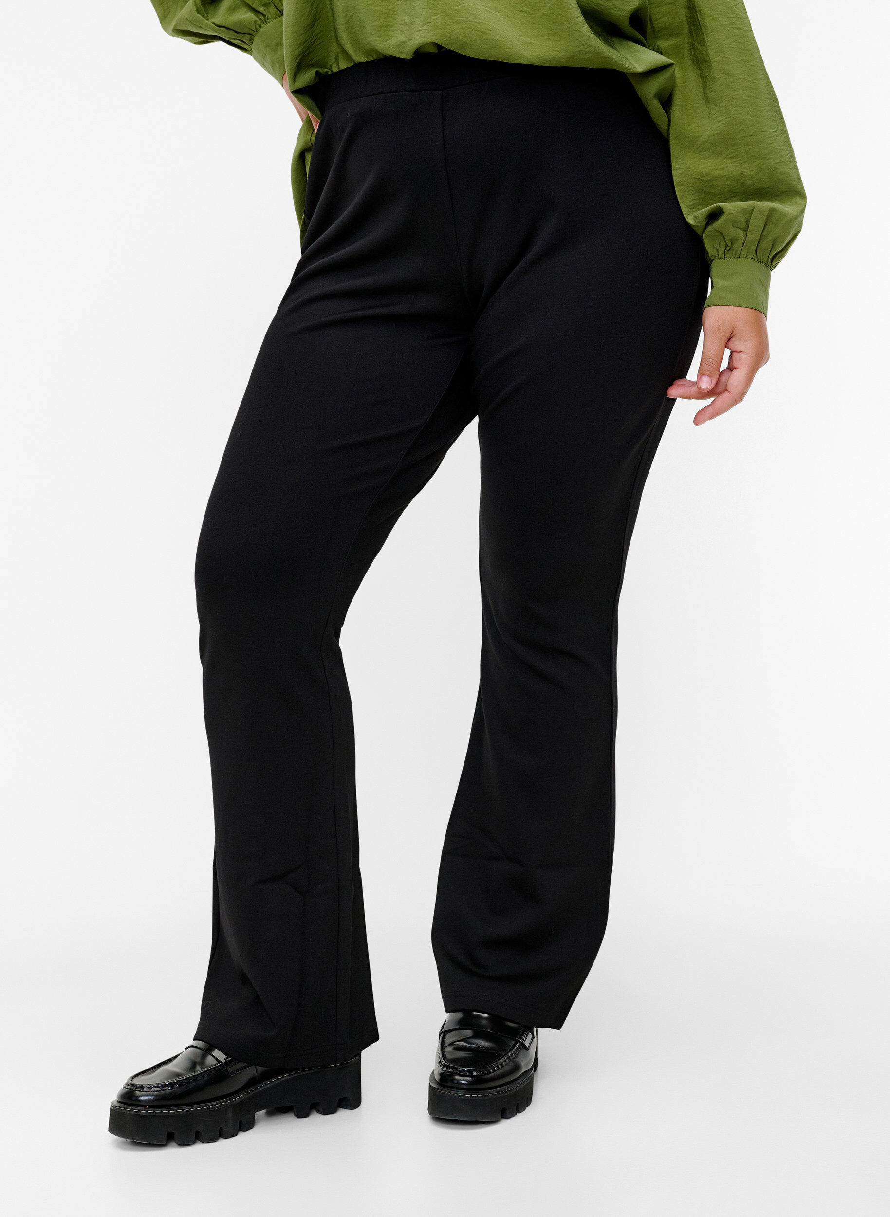 Bootcut bukser i viskosemix