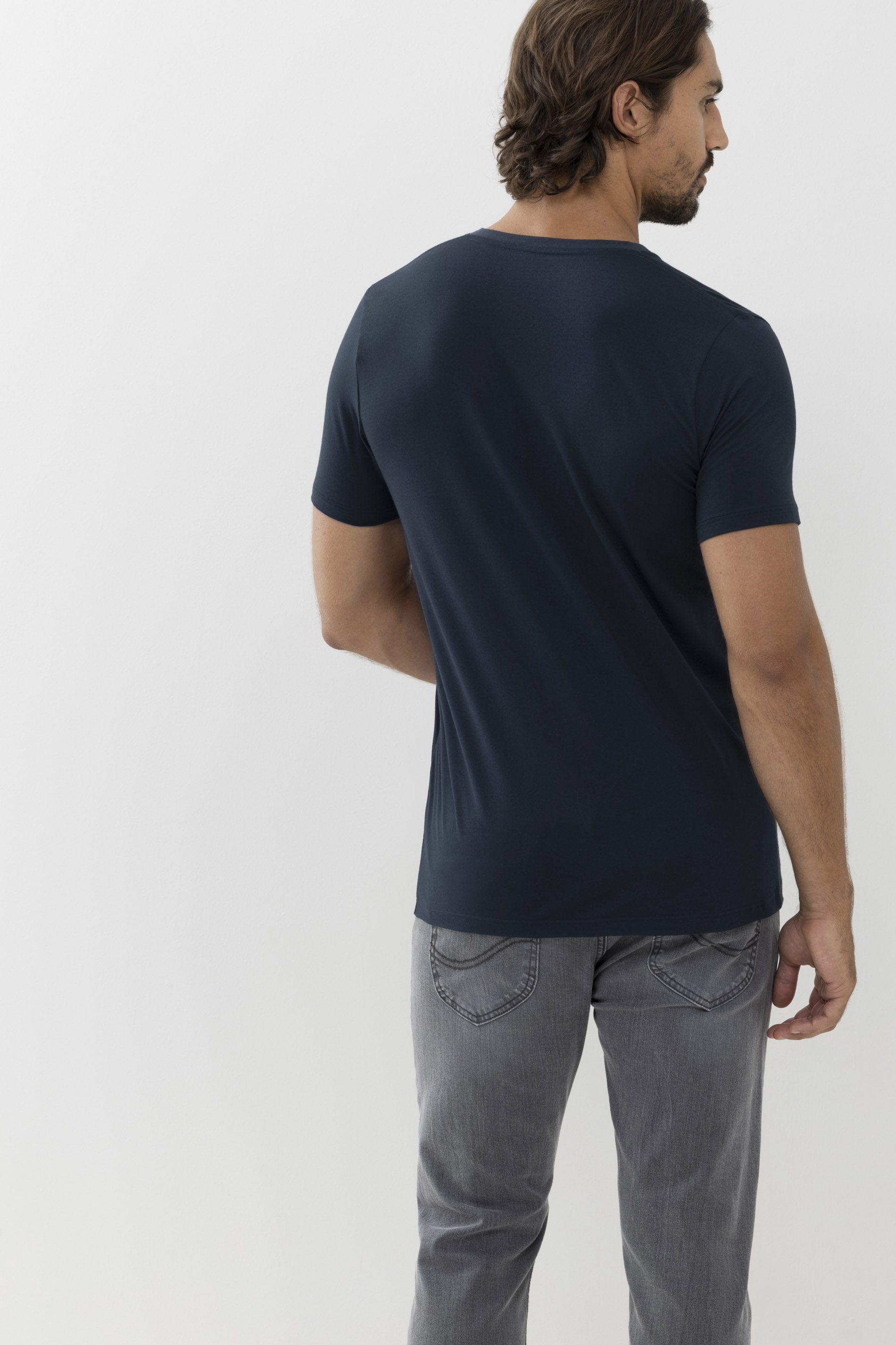 V-Neck<br>Dry Cotton Colour