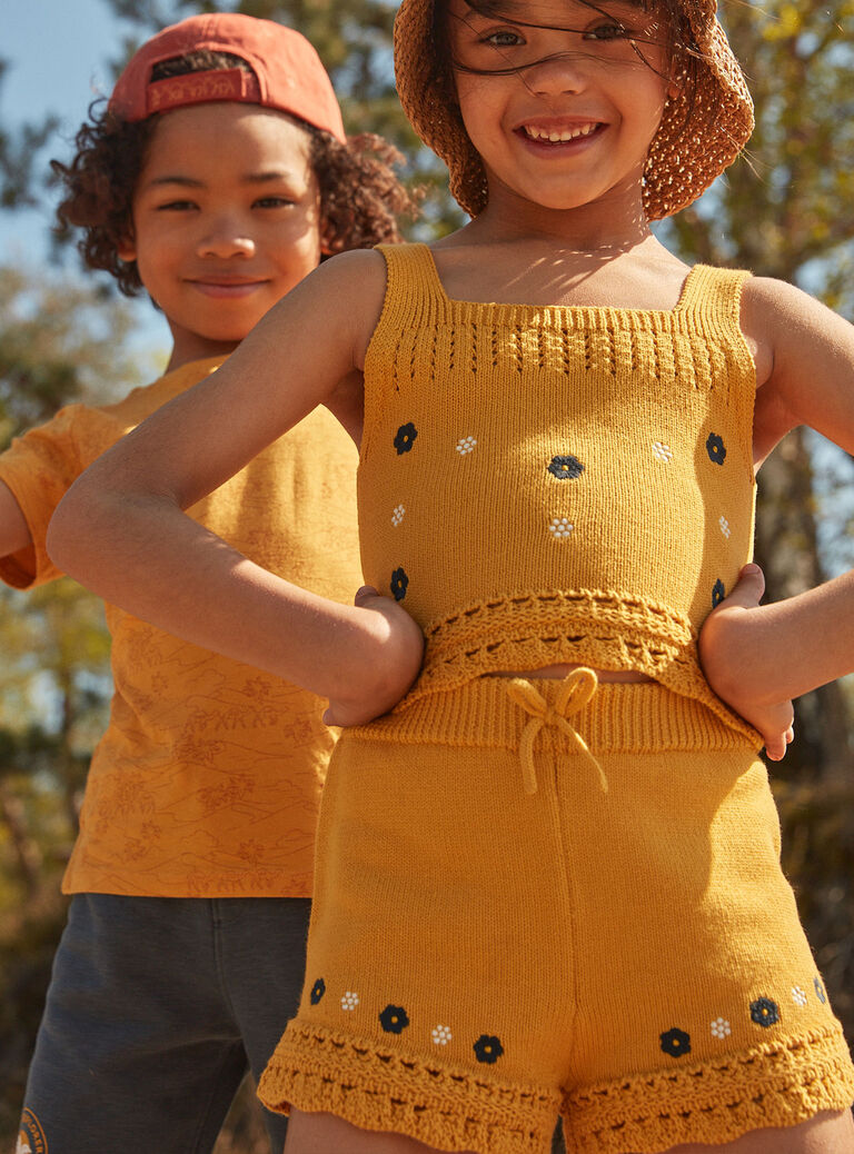 Short jaune moutarde en maille