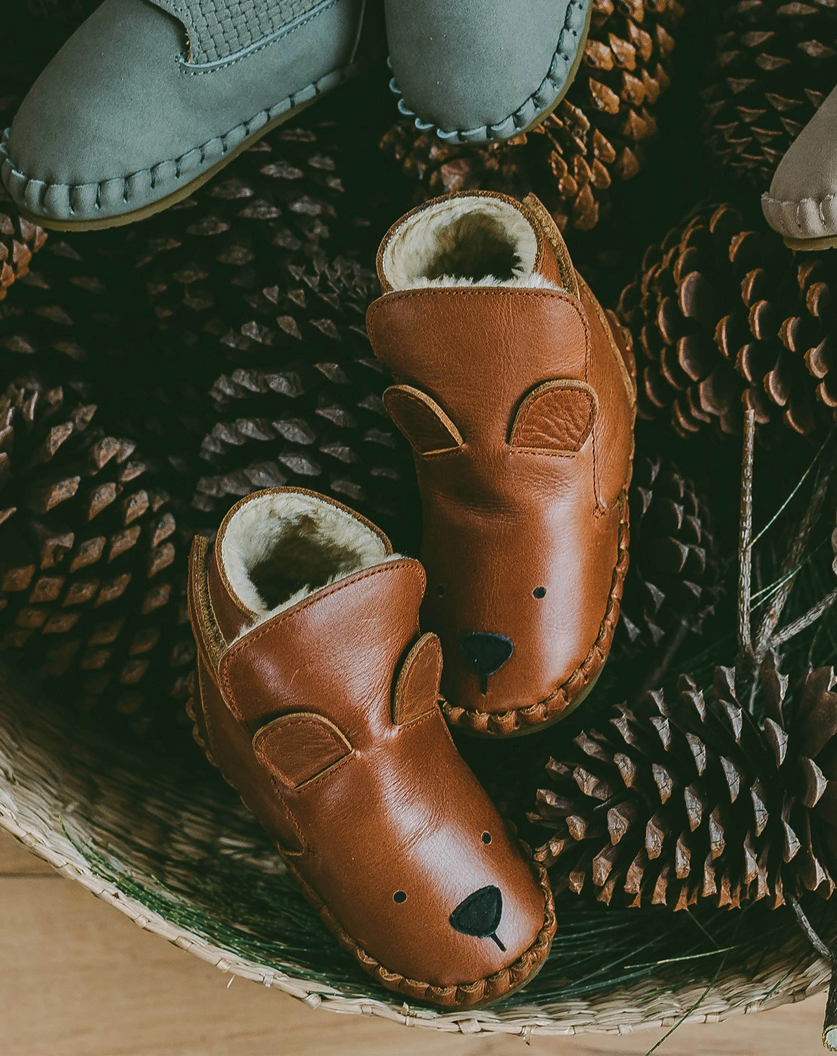 Krabbelschuhe KAPI CLASSIC - BEAR gefüttert in cognac