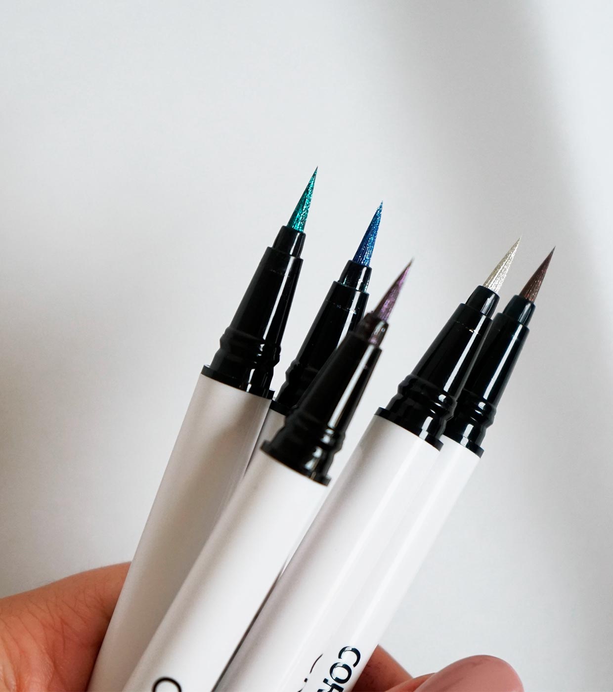 CORAZONA  - Delineador Crystal Ink Liner - Milky Way