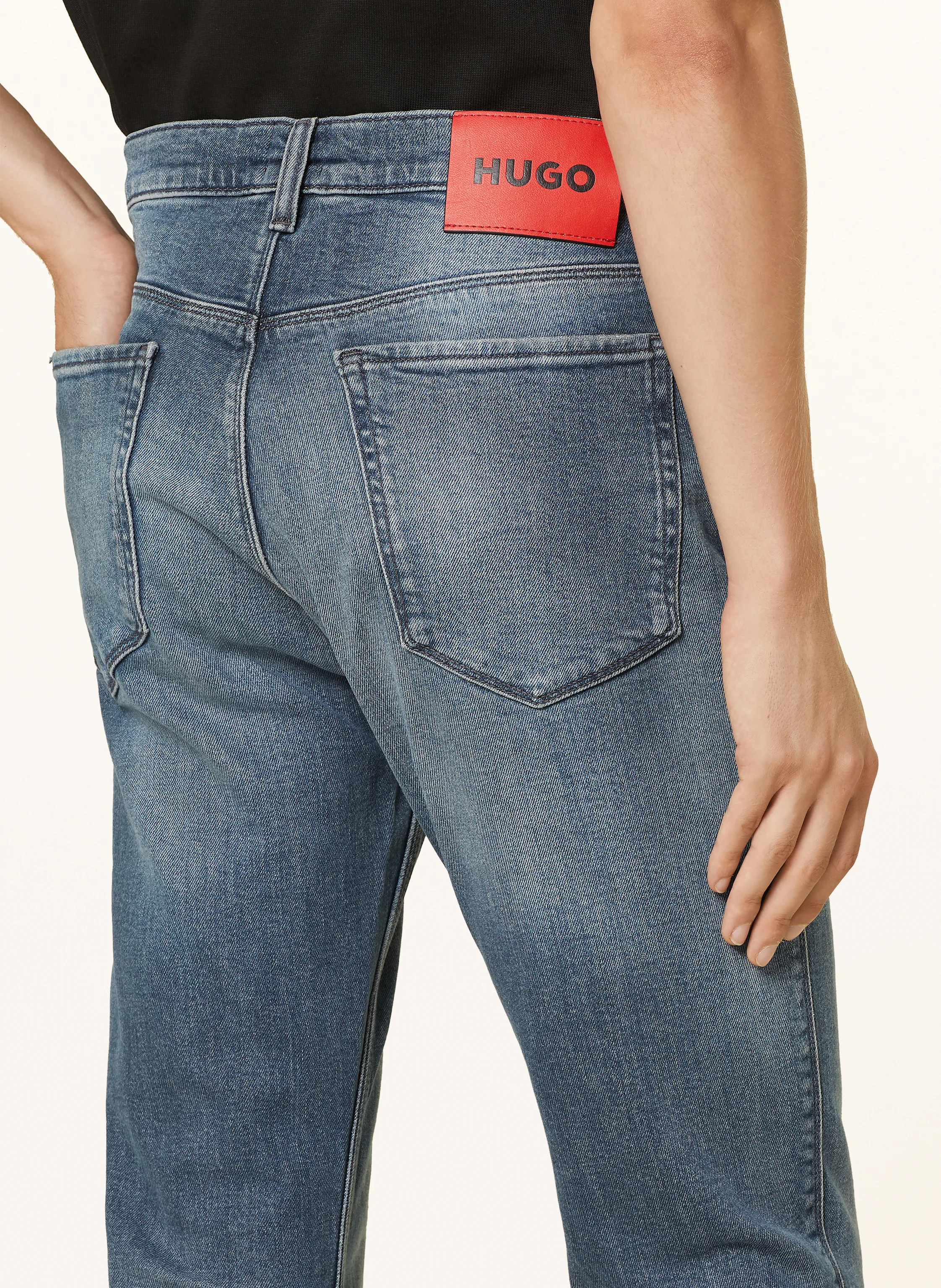 HUGO Jeans 708 Slim Fit
