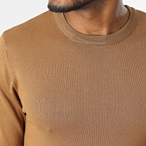 Pull Camel