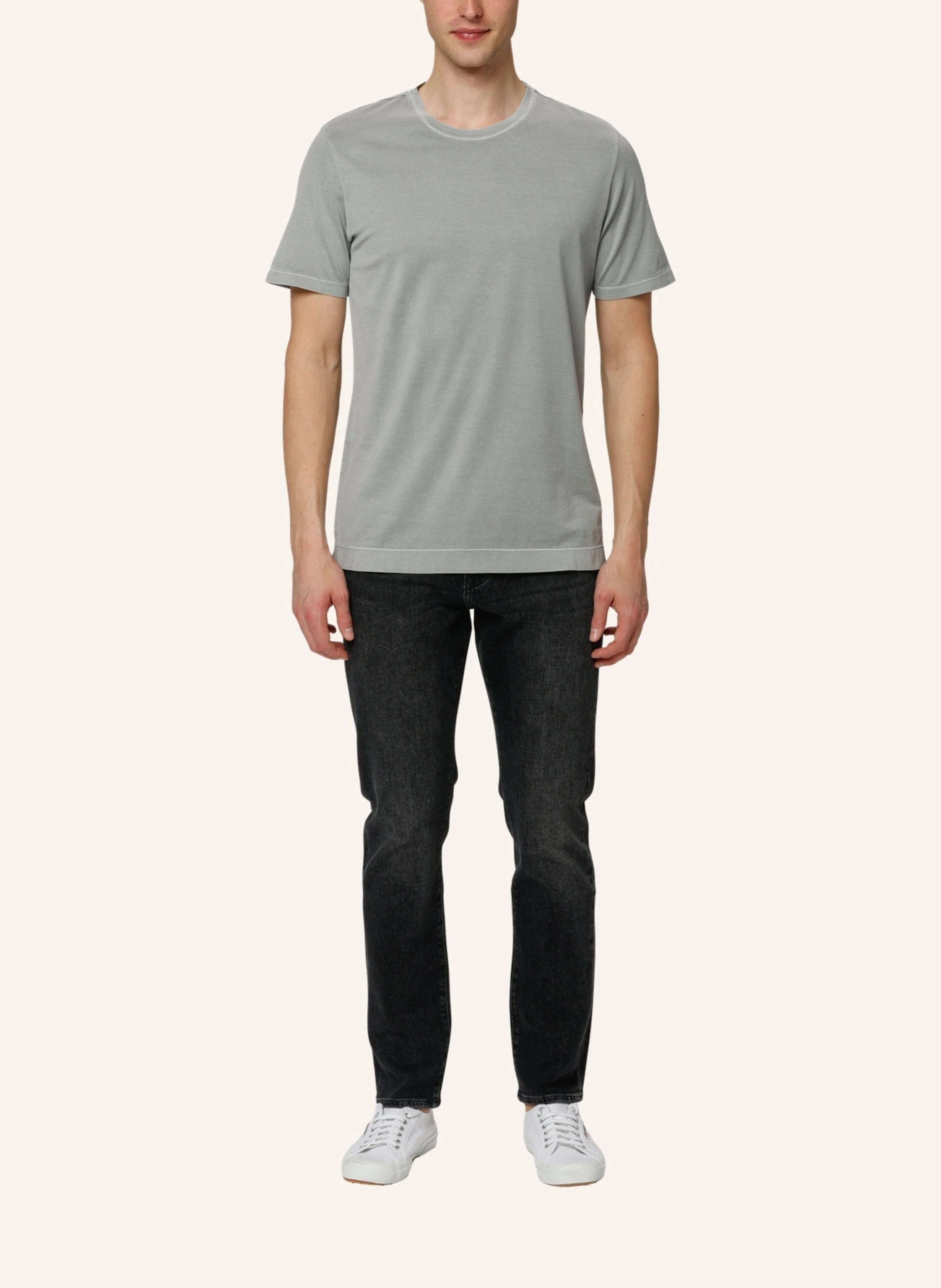 TRUSTED HANDWORK Round Neck 1/2-Sleeve T-Shirt