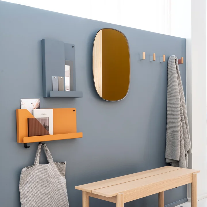 Muuto - Framed Mirror, klein, taupe / Klarglas