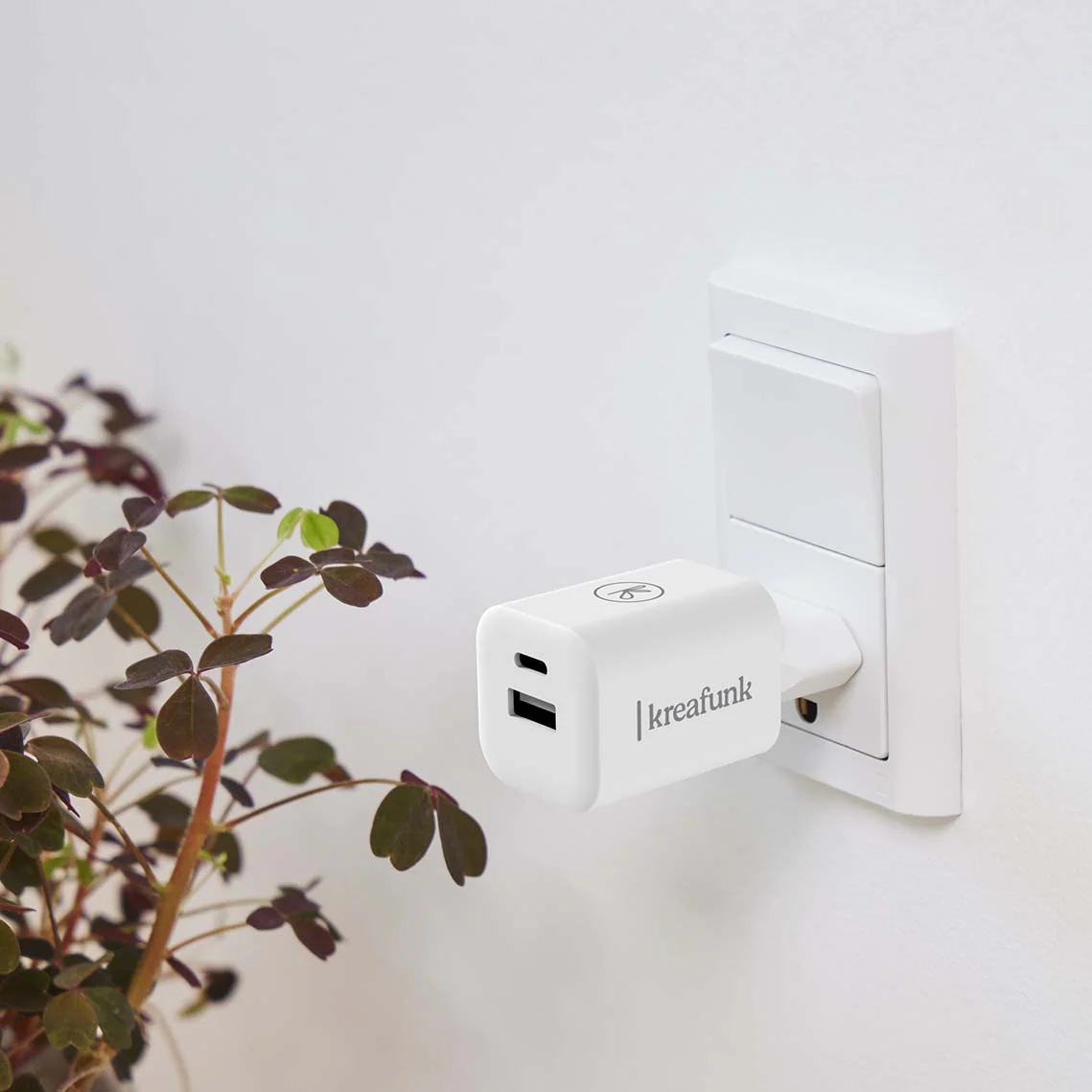 Kreafunk  aDAPT USB-oplader - hvid