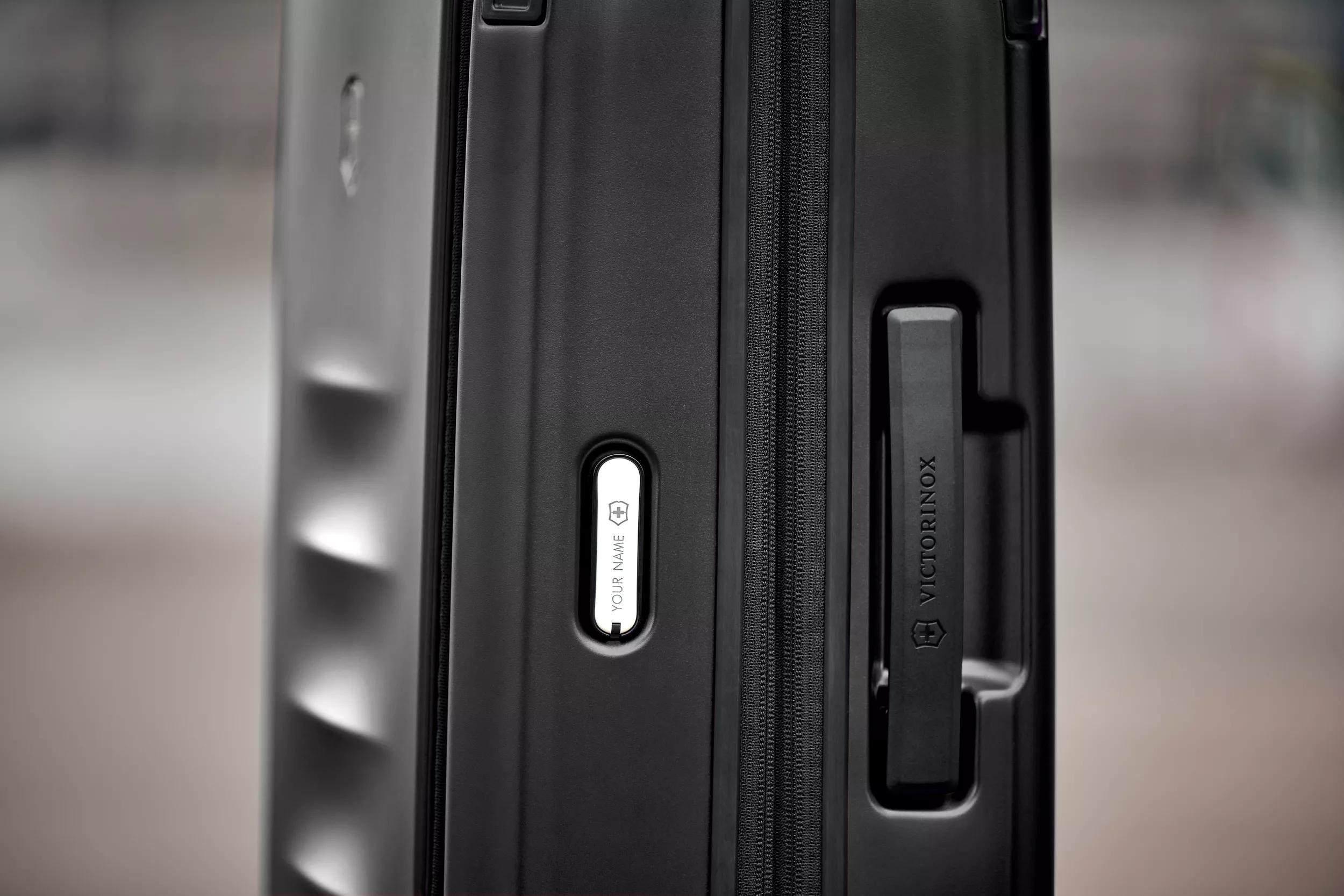 Spectra 3.0 Expandable Global Carry-On-schwarz