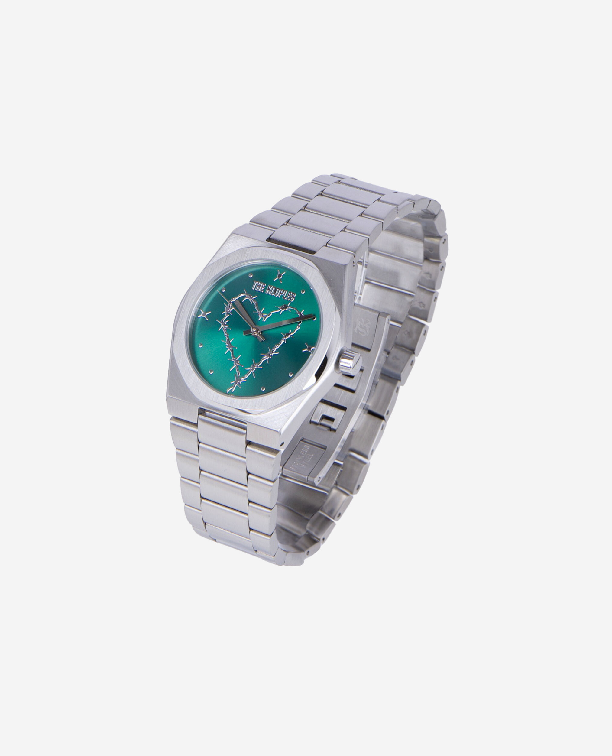 Montre avec coeur argentée cadran vert