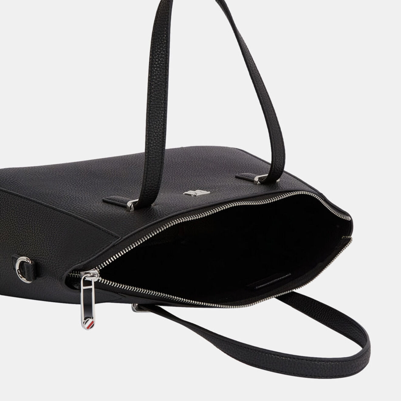 Tommy Hilfiger Sac à main Element Satchel noir - 24x31x12 cm