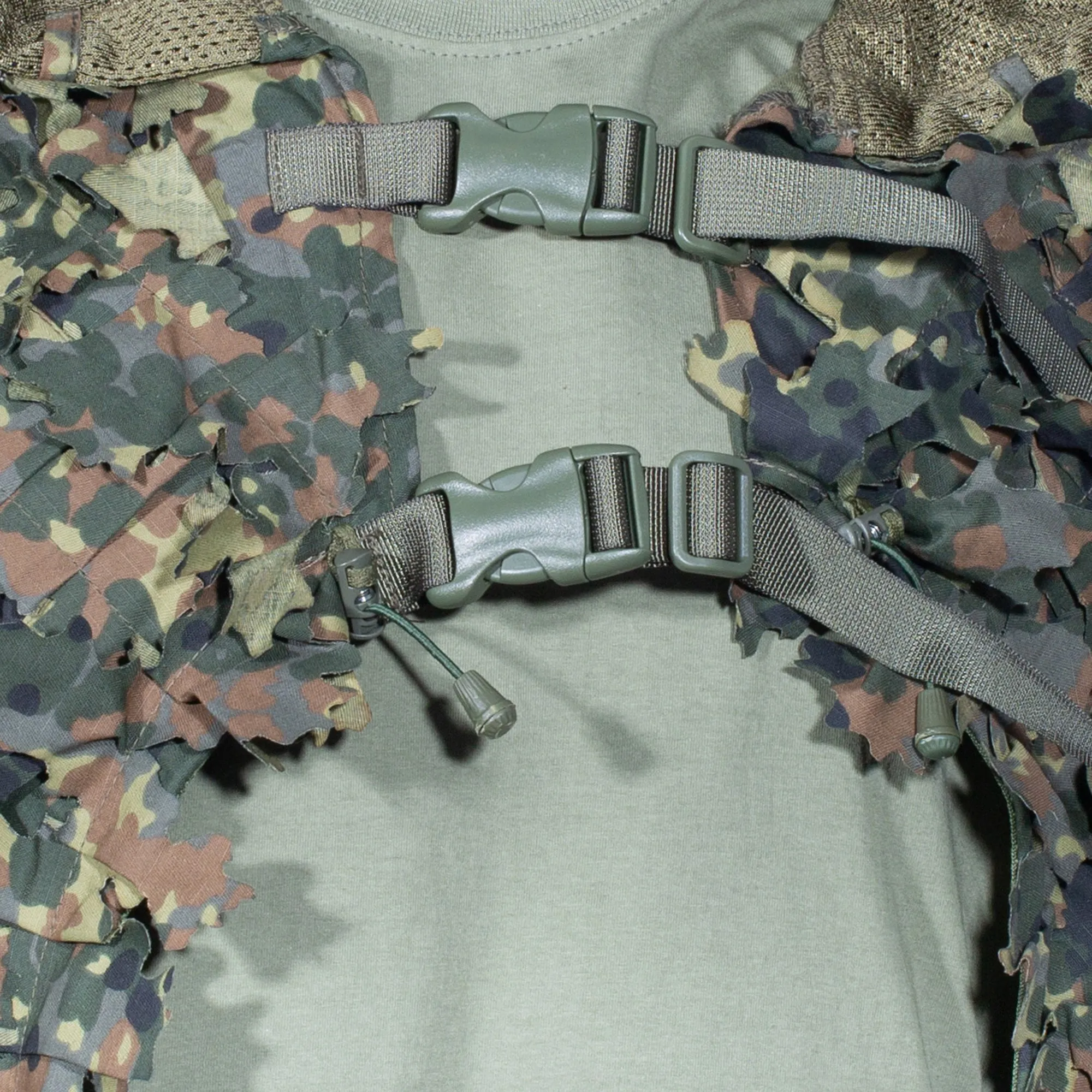 Invadergear -  Ghillie Base Leaf