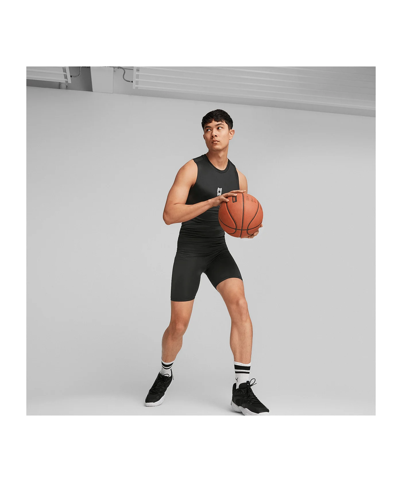 PUMA Hoops Team Baselayer Tanktop F01