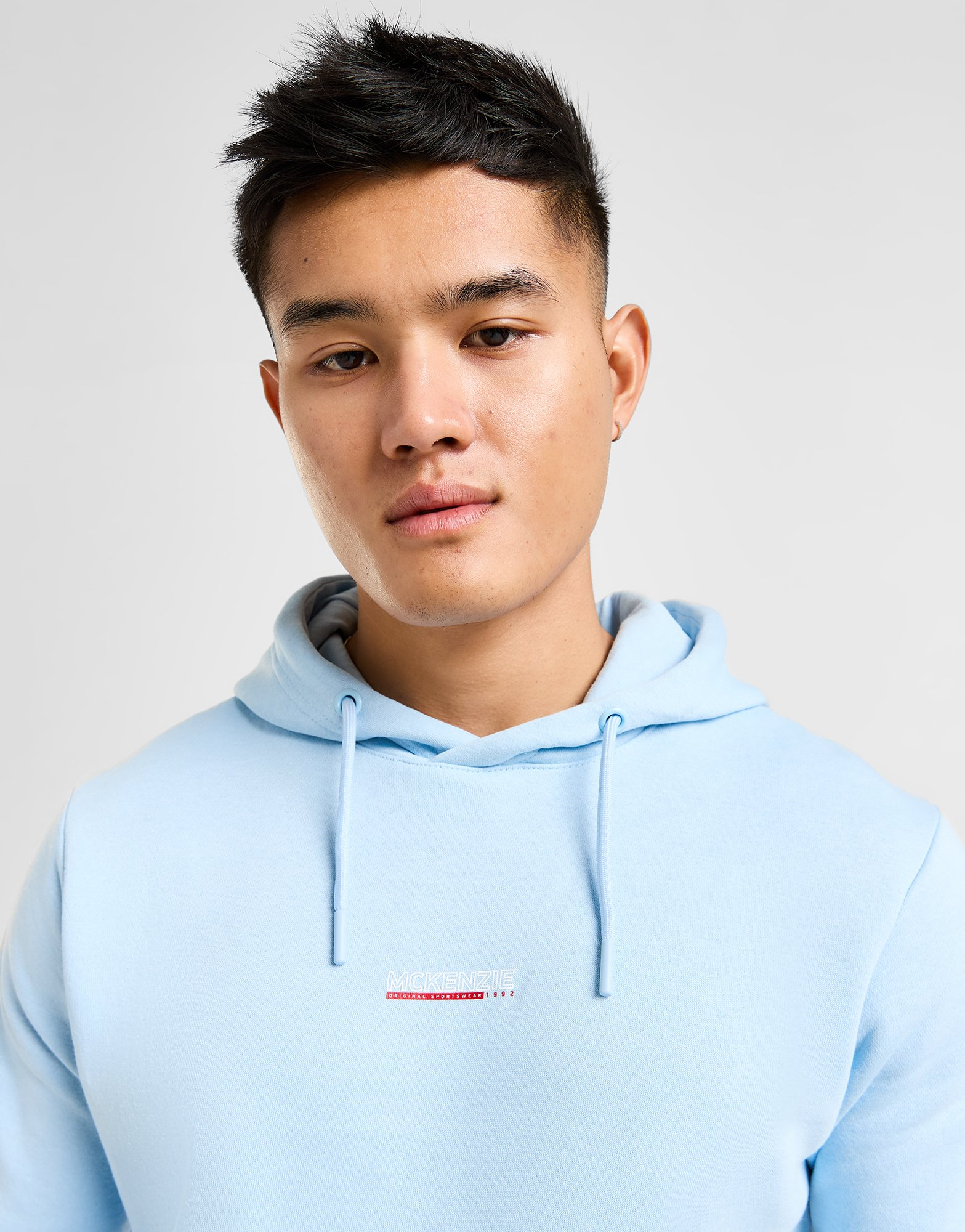 McKenzie Ensemble Sweat à Capuche/Short Essential Tape Homme