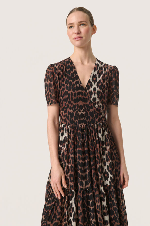 Soaked in Luxury SLAldora Nora Dress Leopard pattern