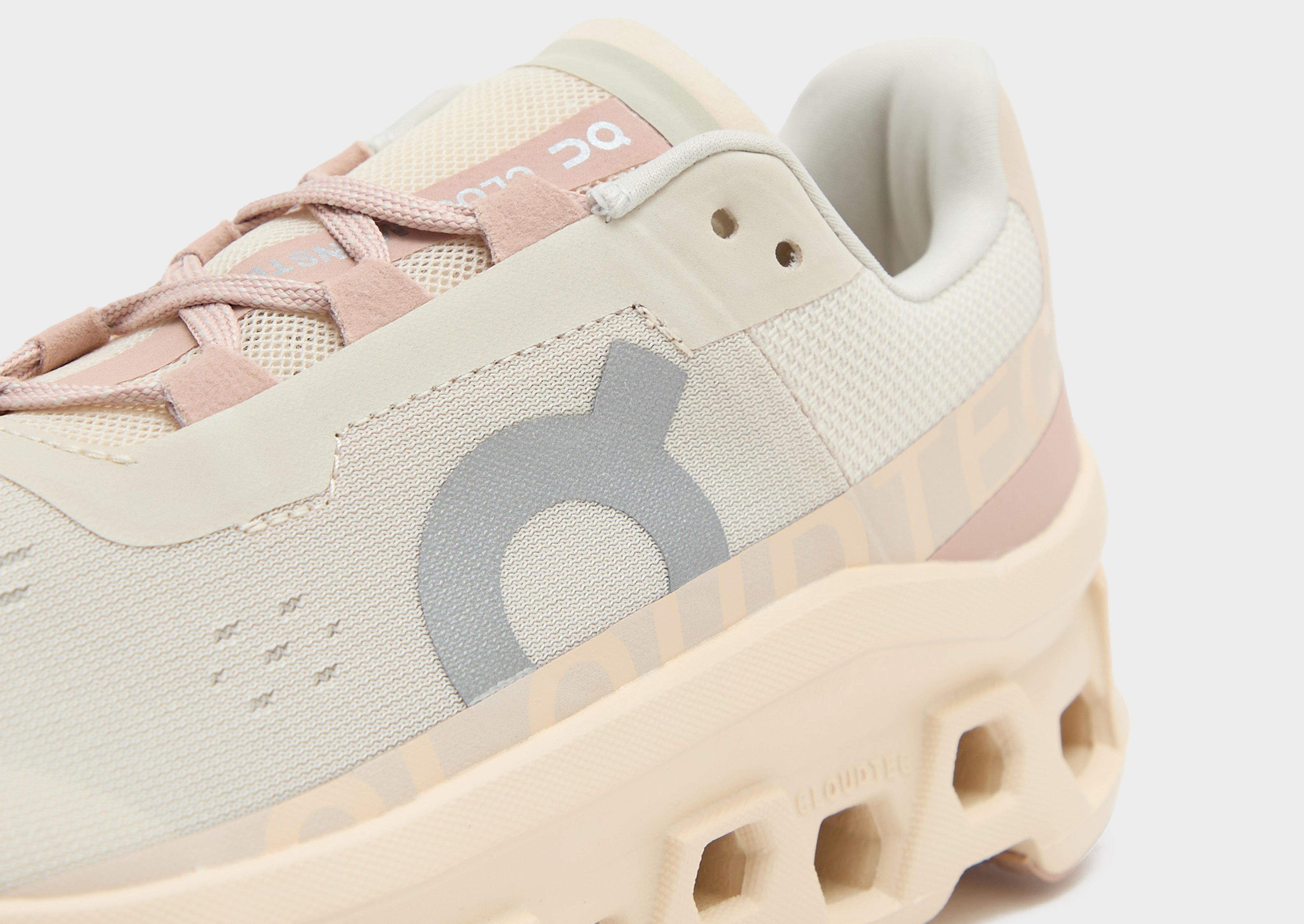 On Running Cloudmonster Femme