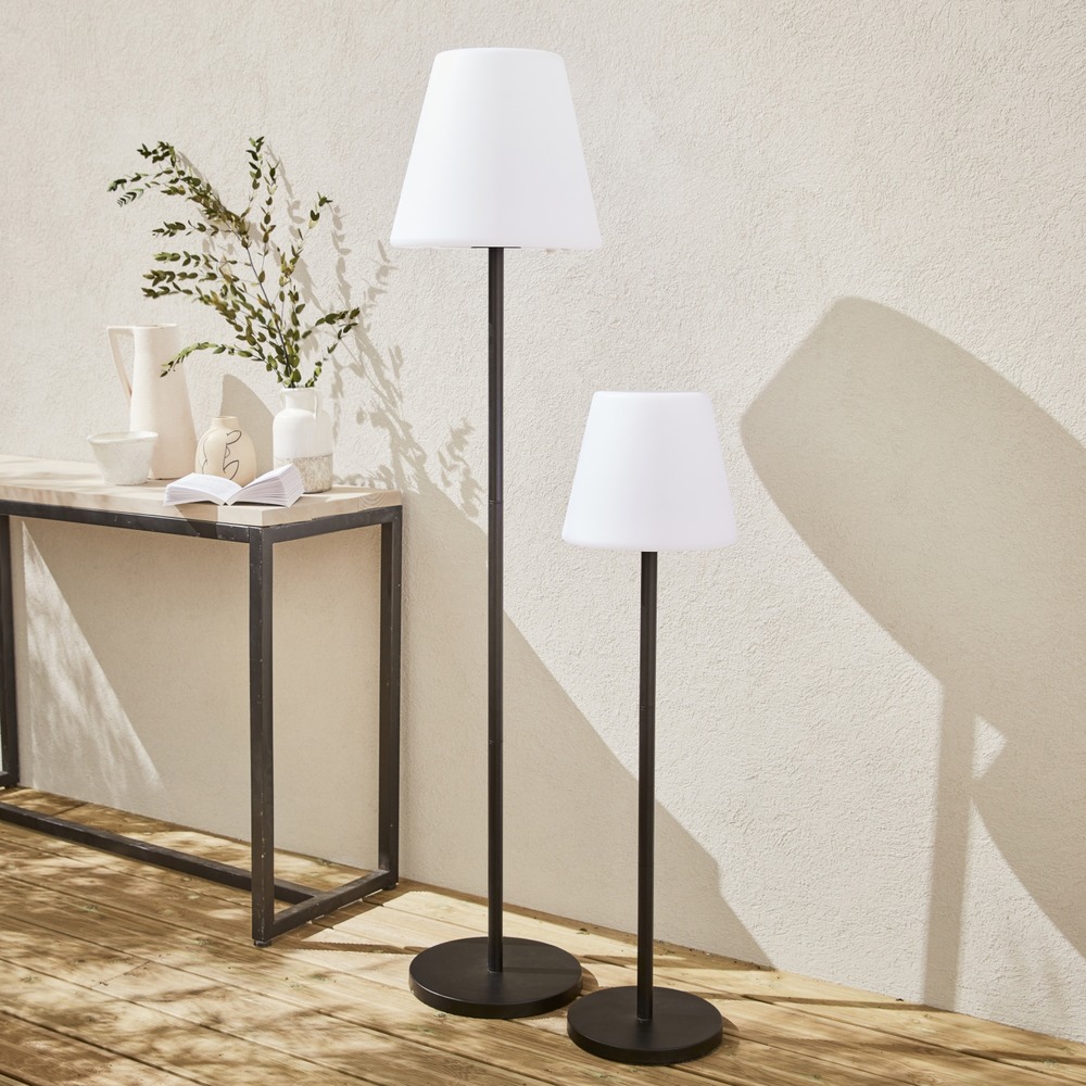Lampadaire extérieur 100 cm lampada l led hybride . Lampe multicolore sur pied. Luminaire design à batterie. Solaire. Télécommandé
