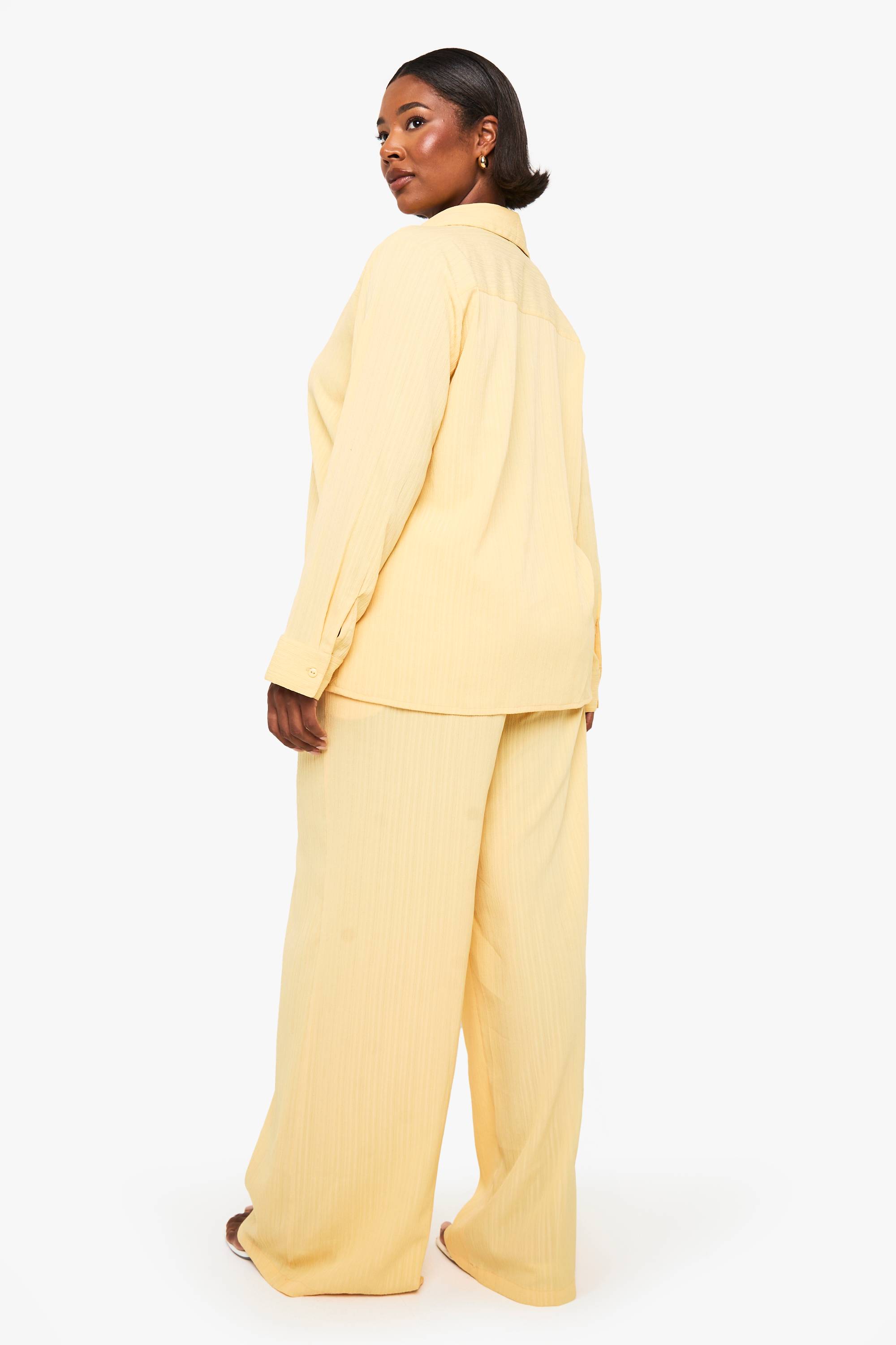 boohoo Pantalon à jambe large à texture froissée
