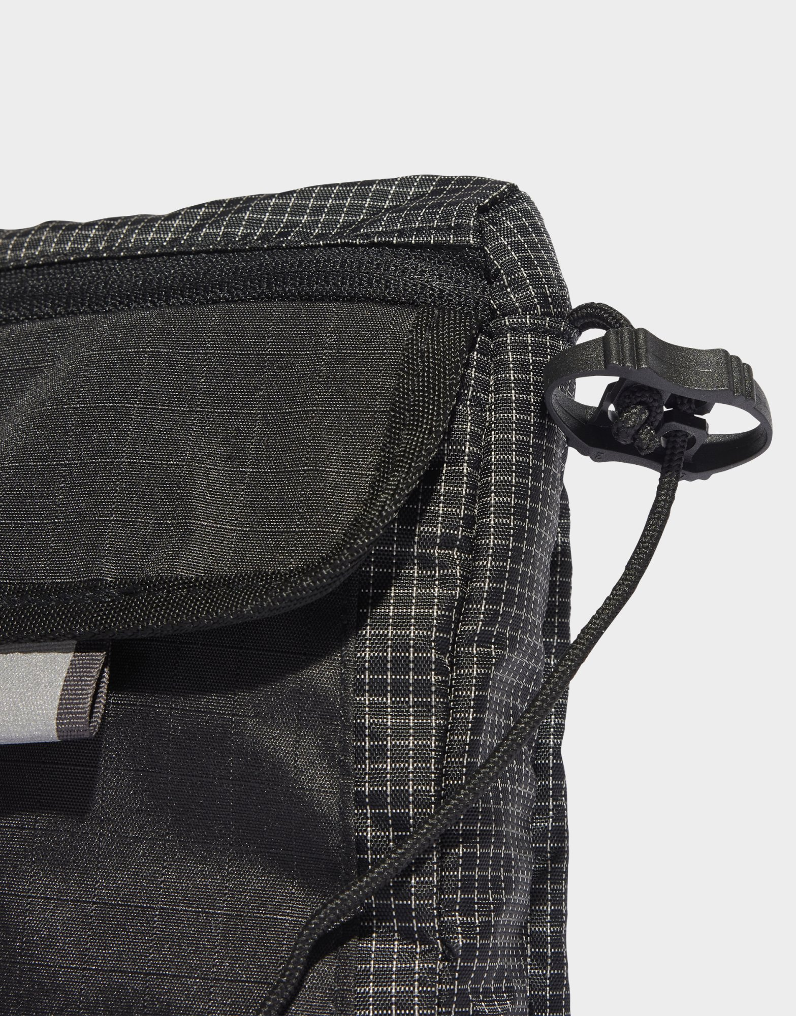 adidas Sac adidas Adventure Flag Petit format