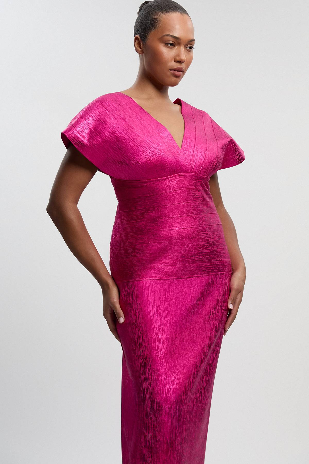 KarenMillen Robe Maxi en Maille à Manches Ange et Effet Métallisé Taille Plus