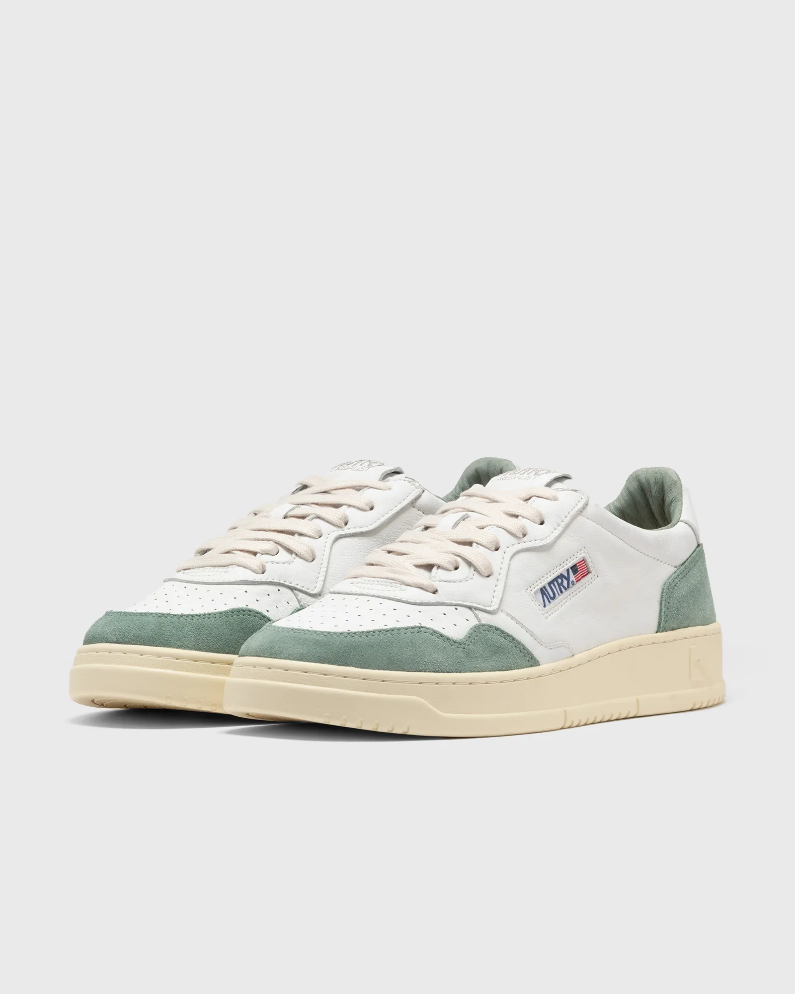 Autry Action Shoes MEDALIST LOW