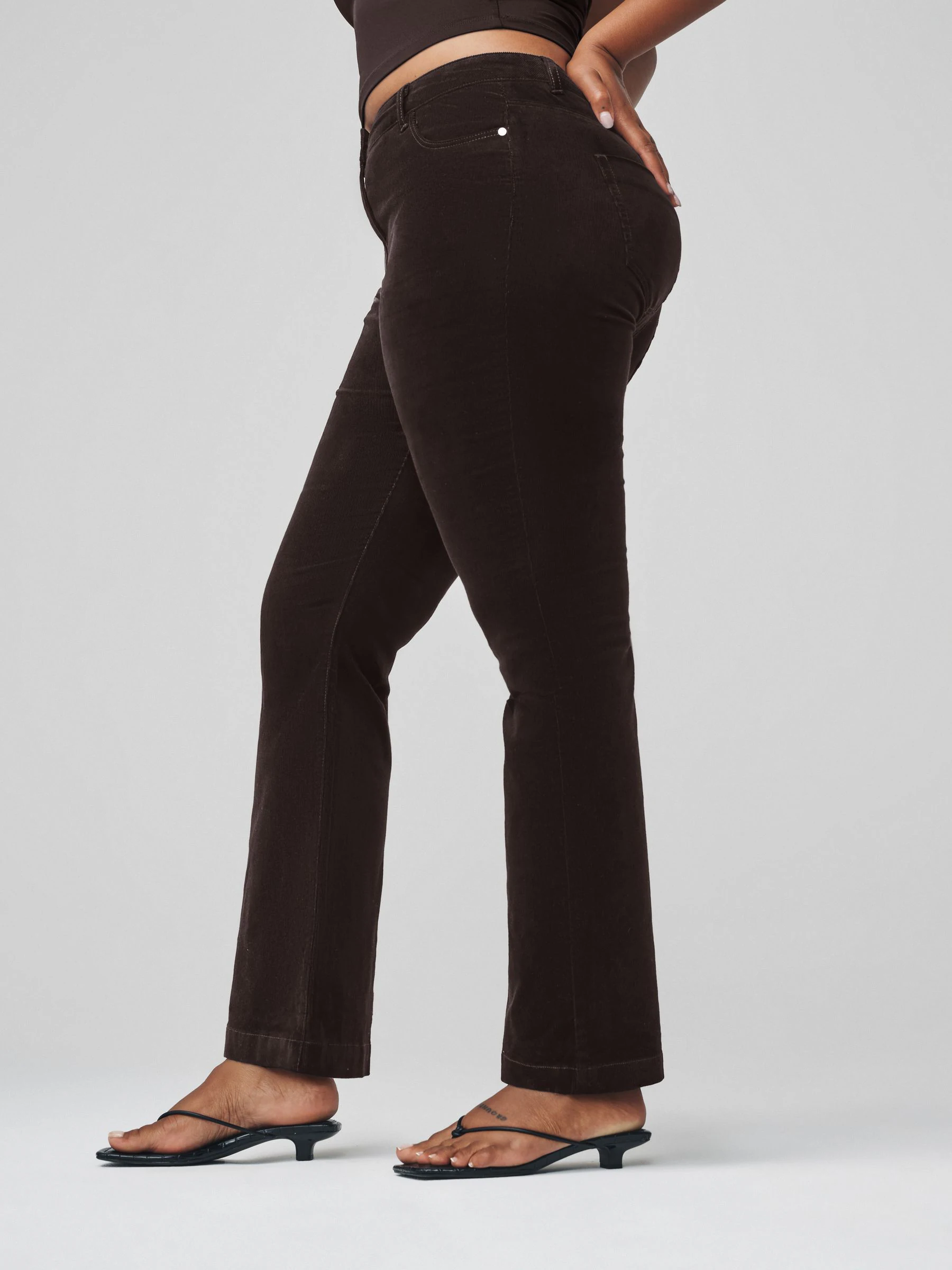Chocoladebruin - Corduroy Bootcut Hourglass Trousers