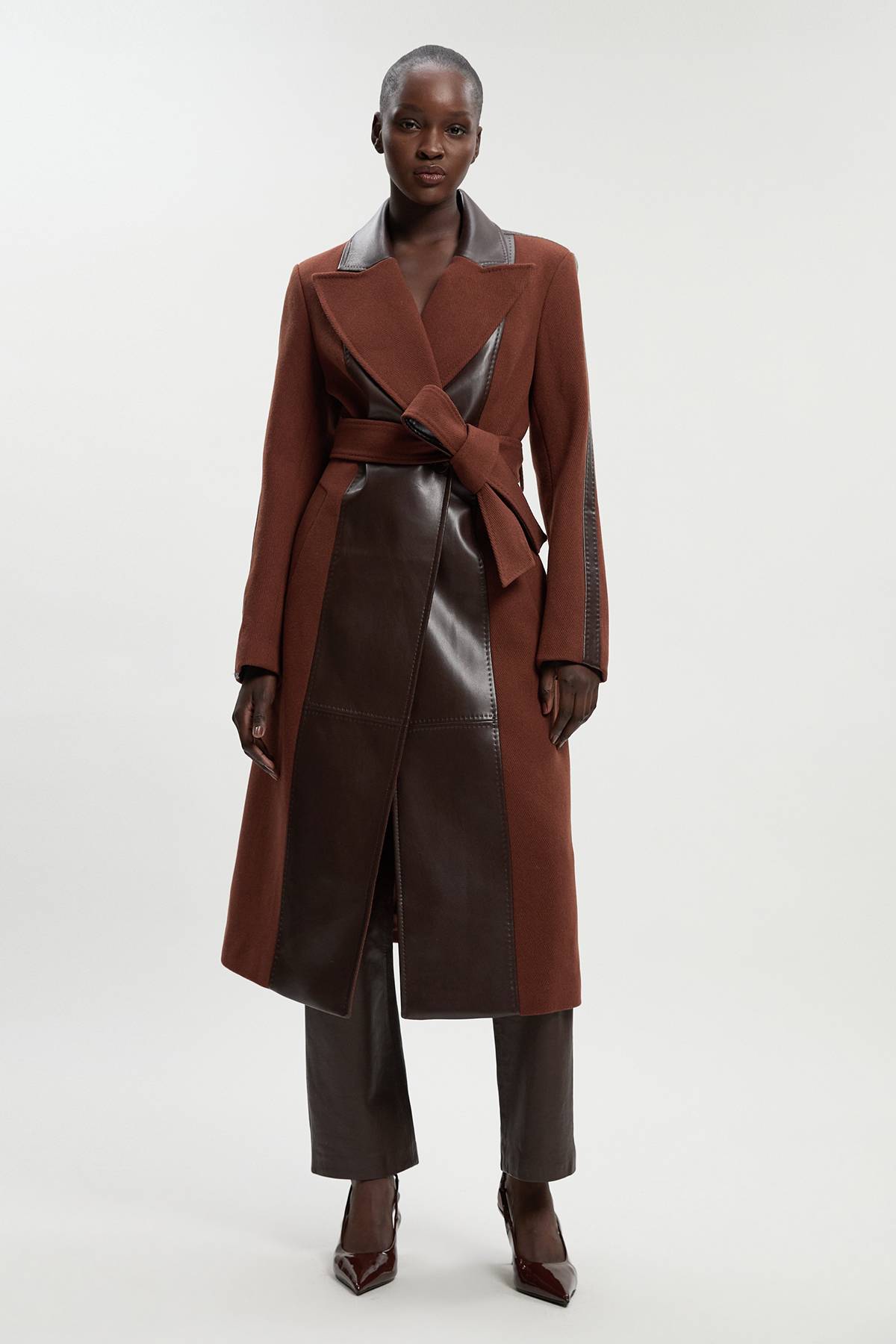 KarenMillen Manteau Mi-Long Ceinturé en Mélange Laine et synthétique