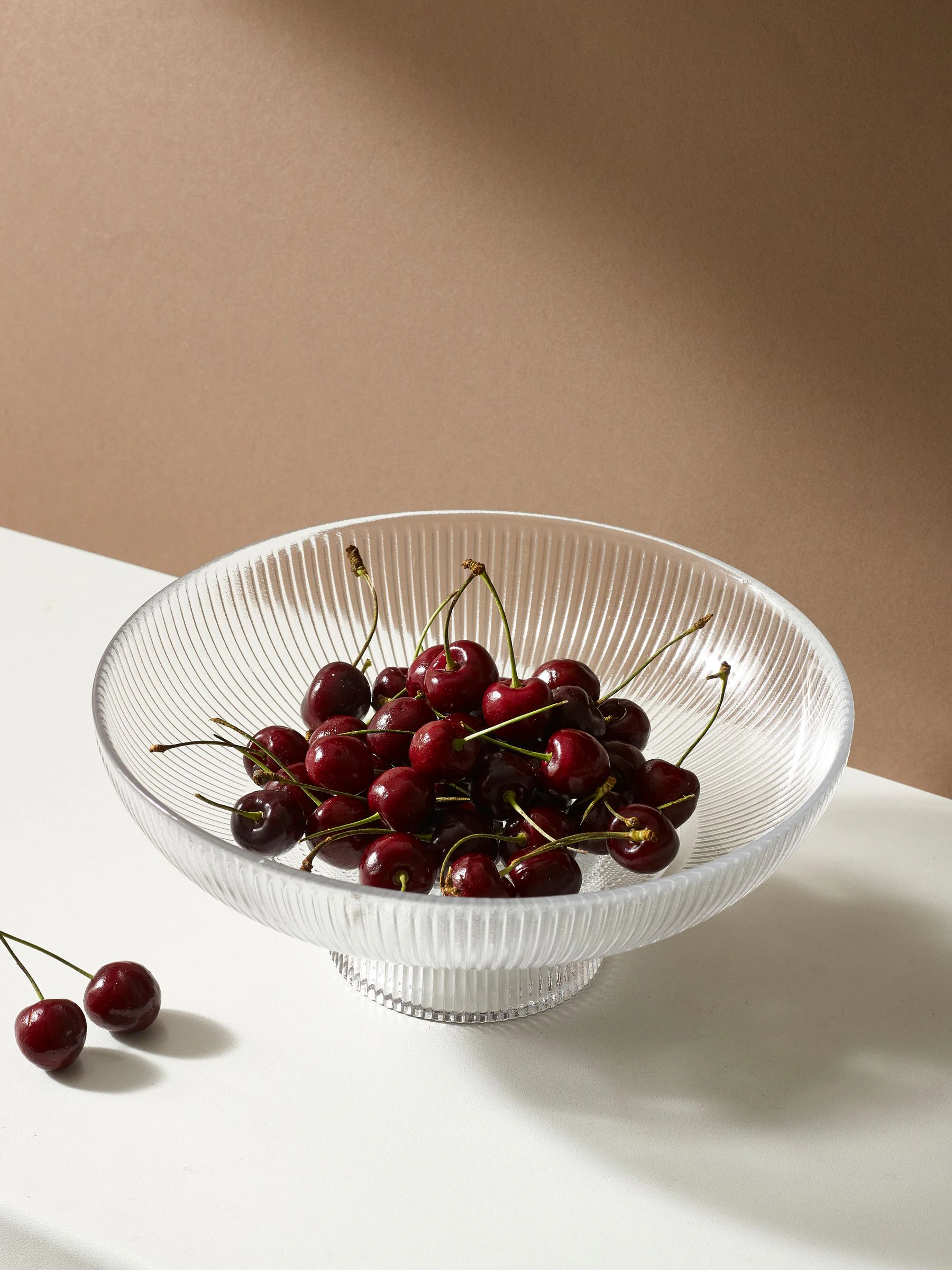 Hollis Glass Footed Serve Bowl
