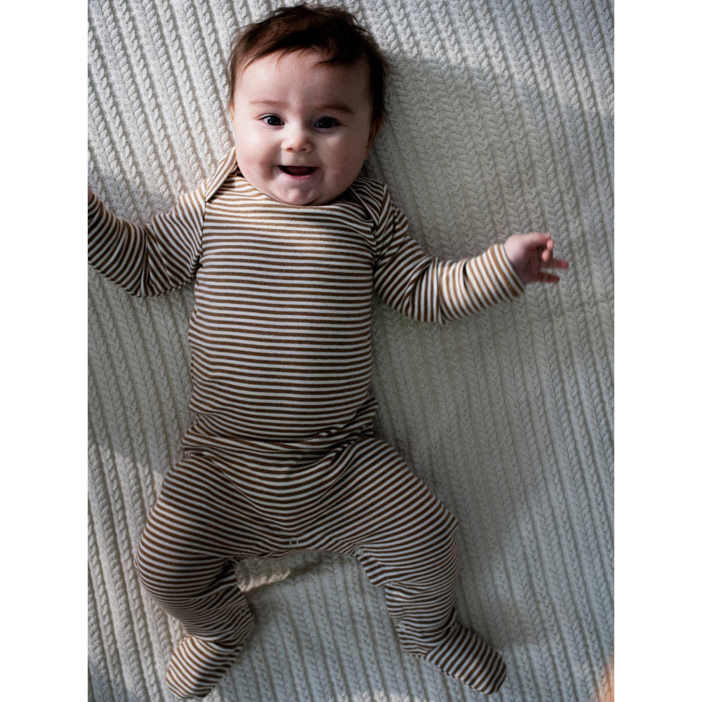 Køb Serendipity Almond/Offwhite Baby Dragt Stripe