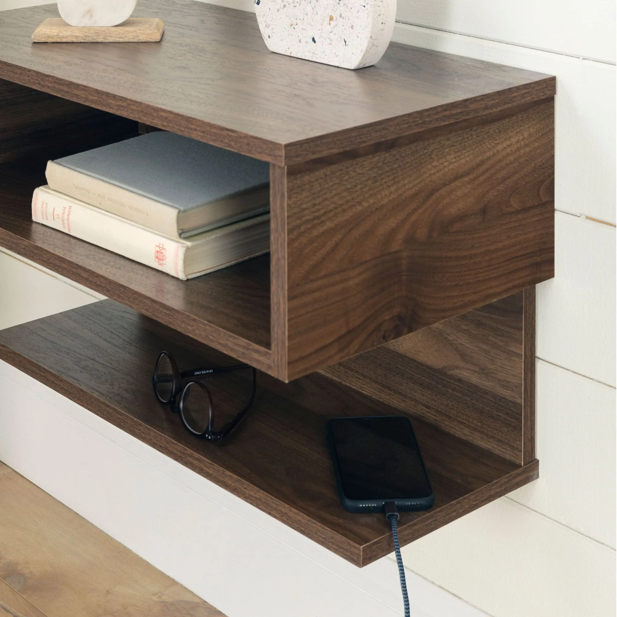 South Shore Table de Nuit - Sazena Noyer Naturel