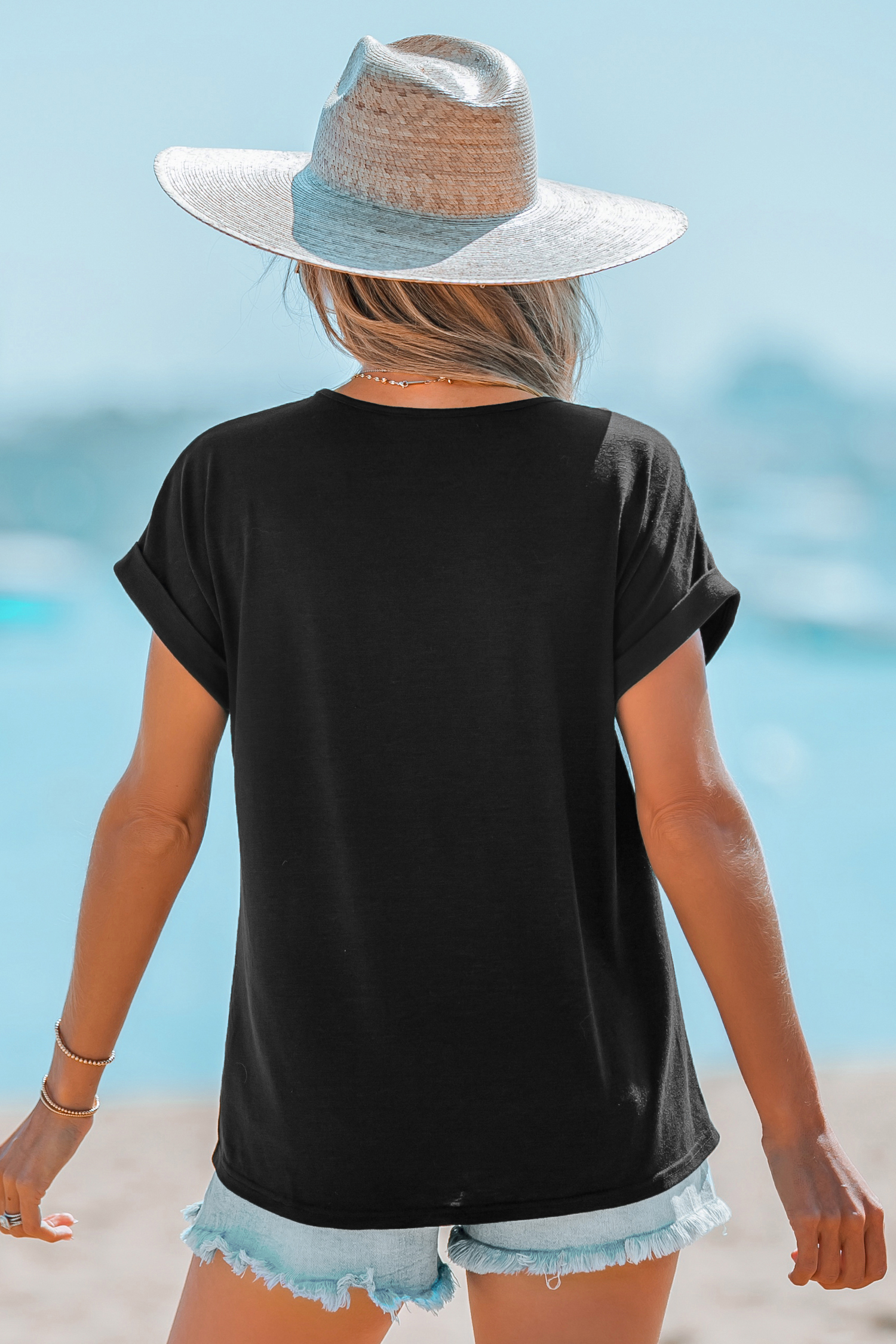 T-shirt avec manches courtes à col en V