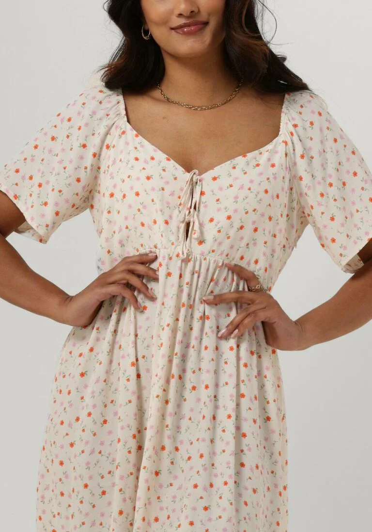 ENVII gebroken wit envii mini jurk enrome ss dress aop 7014