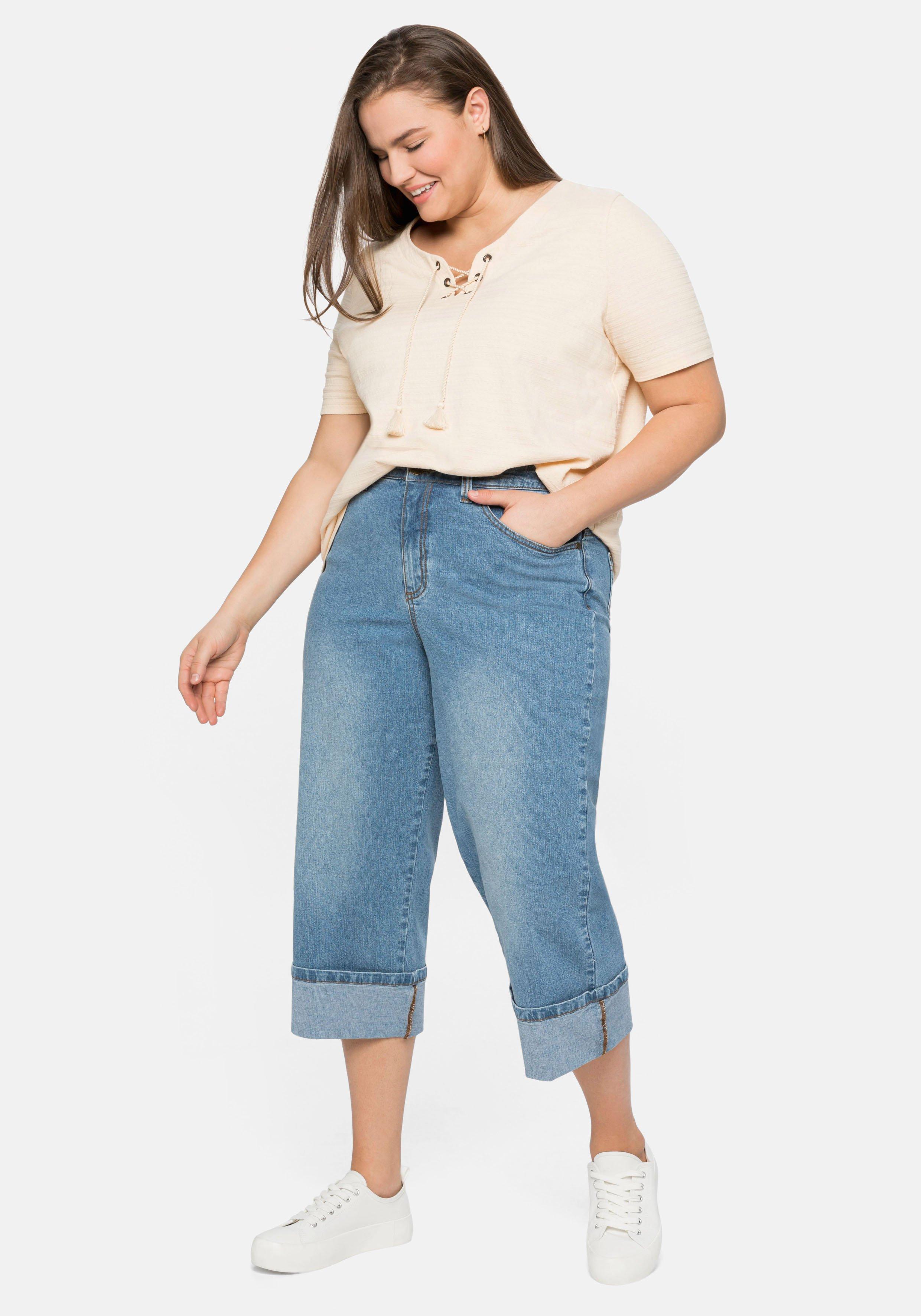 Shirt in Jacquard-Optik, Bindeband am Ausschnitt