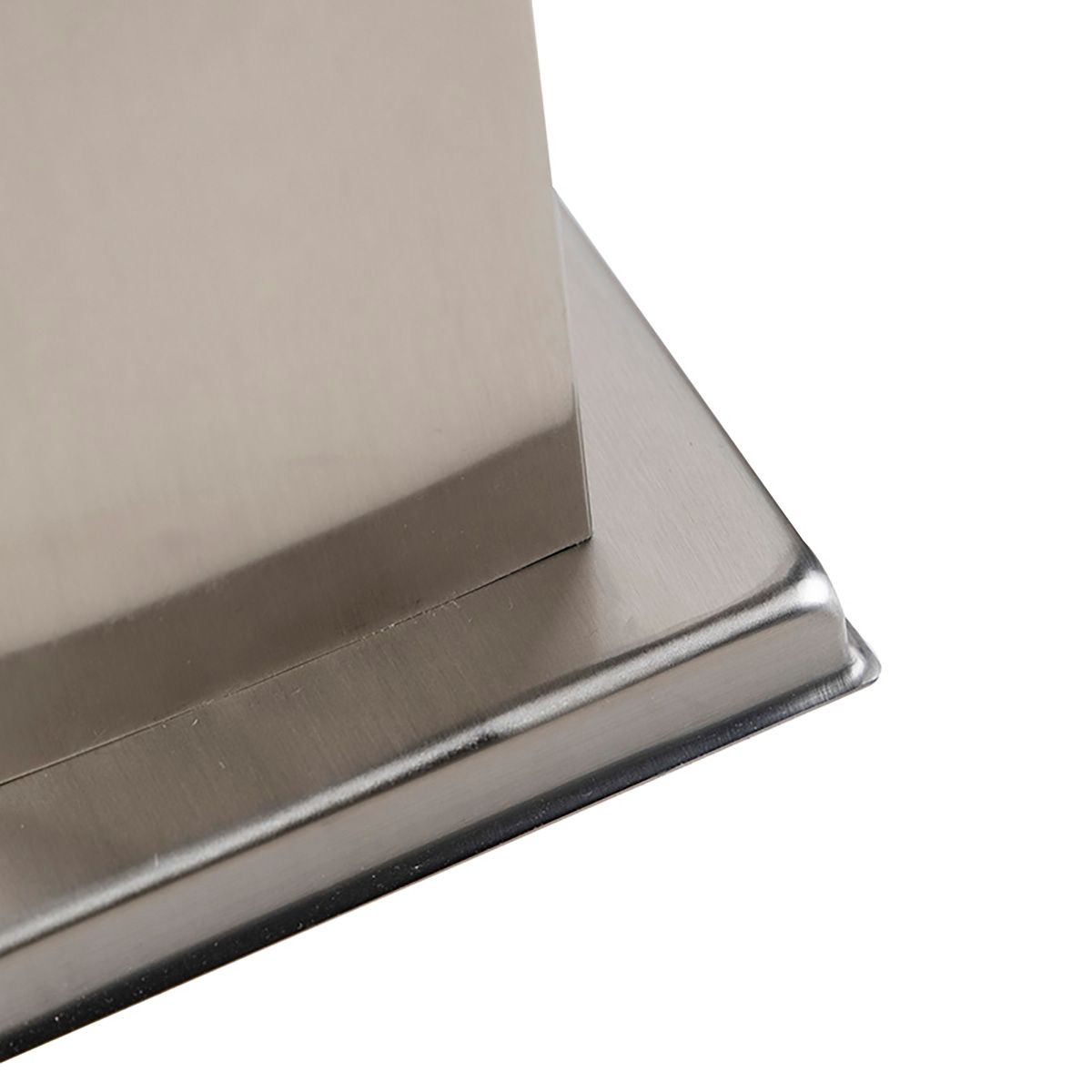 Buitenlamp staal incl stopcontact IP44- Malios met grondpin en kabelmof