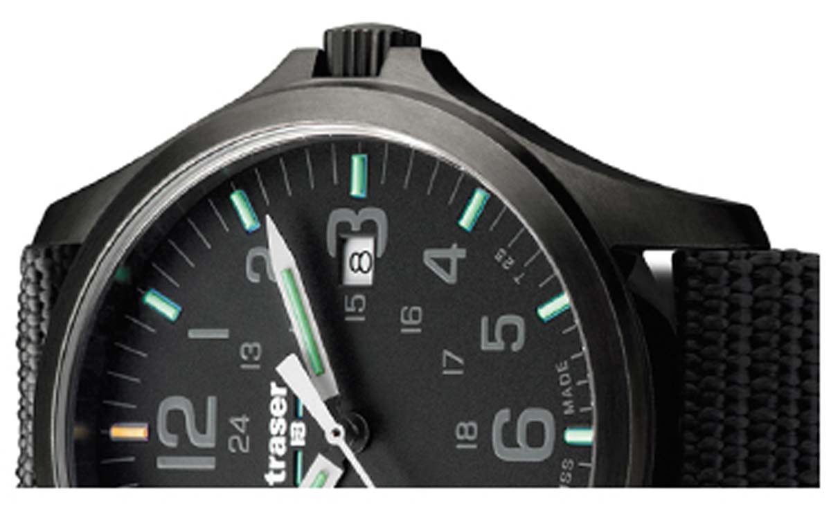 Traser Herrenarmbanduhr 107422 - 42 mm