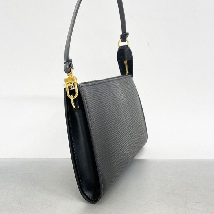 Louis Vuitton Vintage Louis Vuitton Pochette Accessoires Black