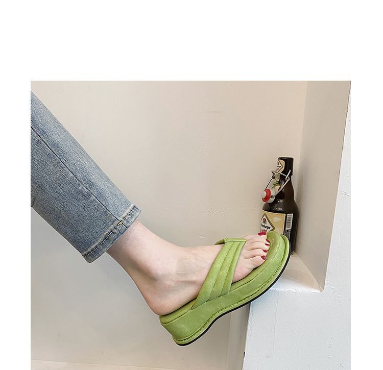 Arpeggi - Plateau slippers met sleehak