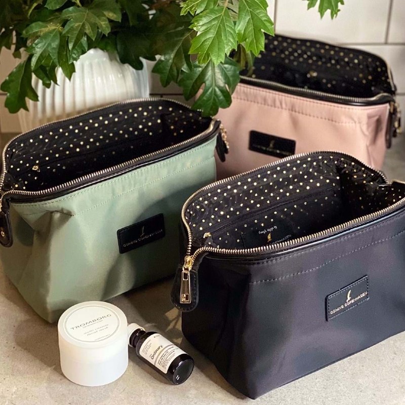 Coming Copenhagen<br>Toilettaske Mia M