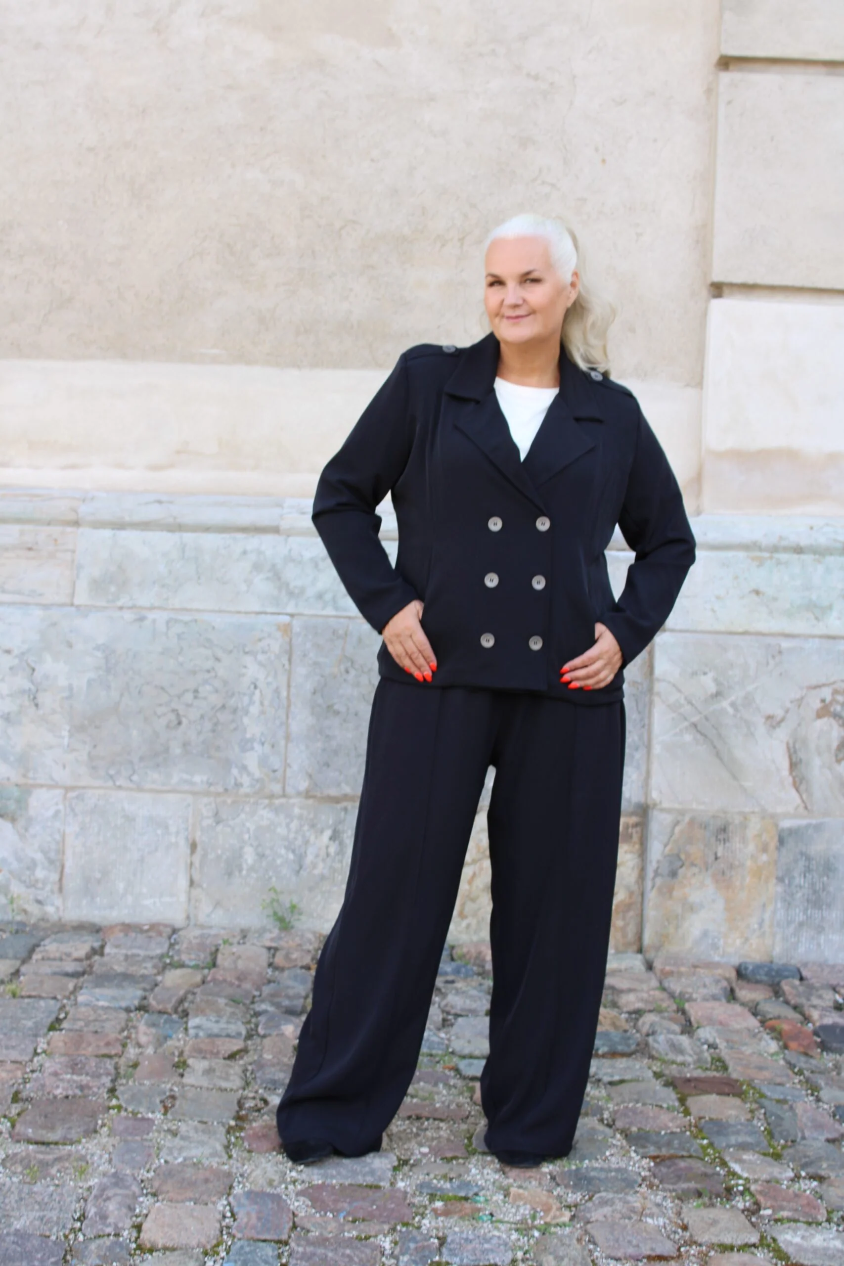 My Little Curvy Love  Carlo jakke - sort
