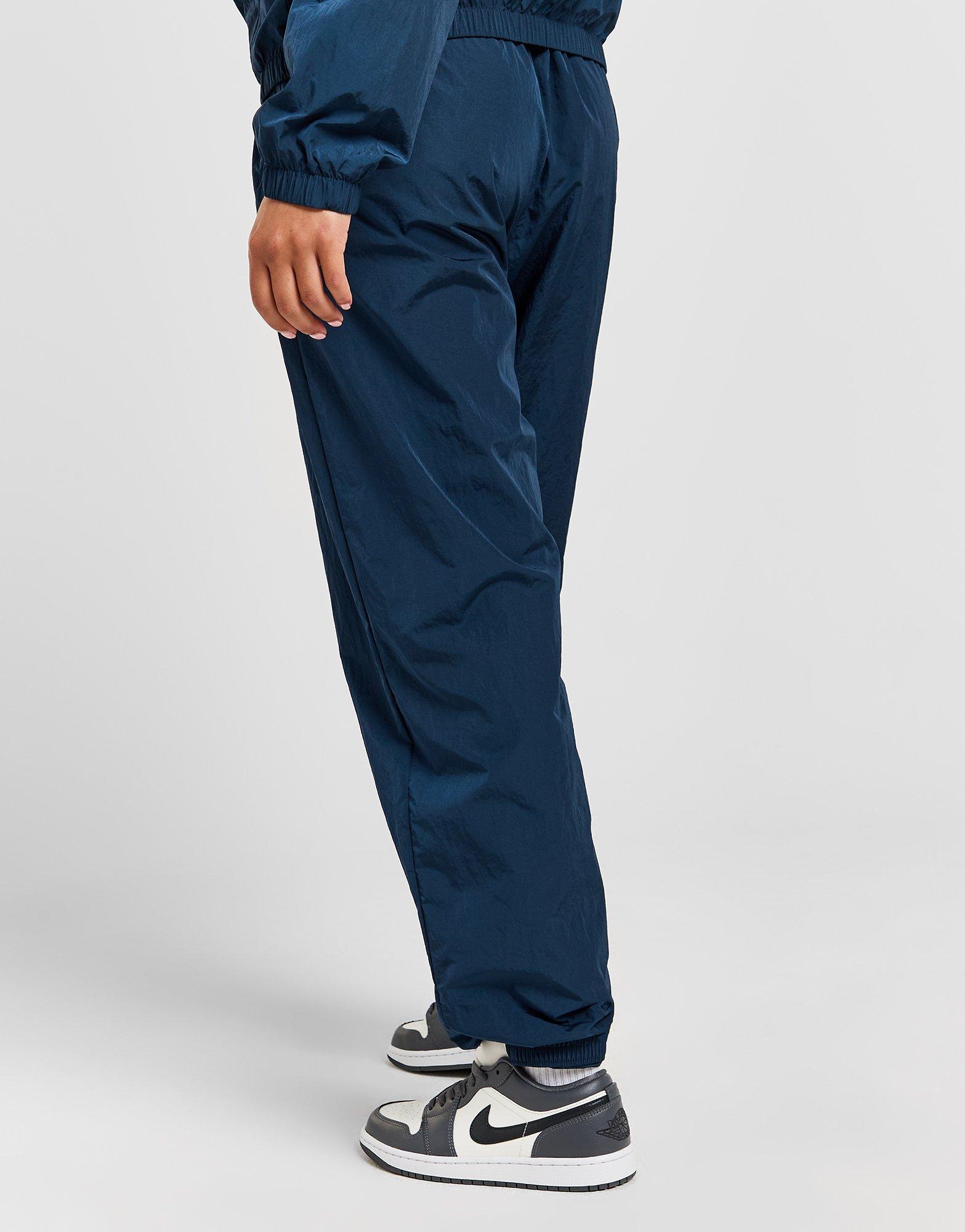Nike Woven Essential Track Pants