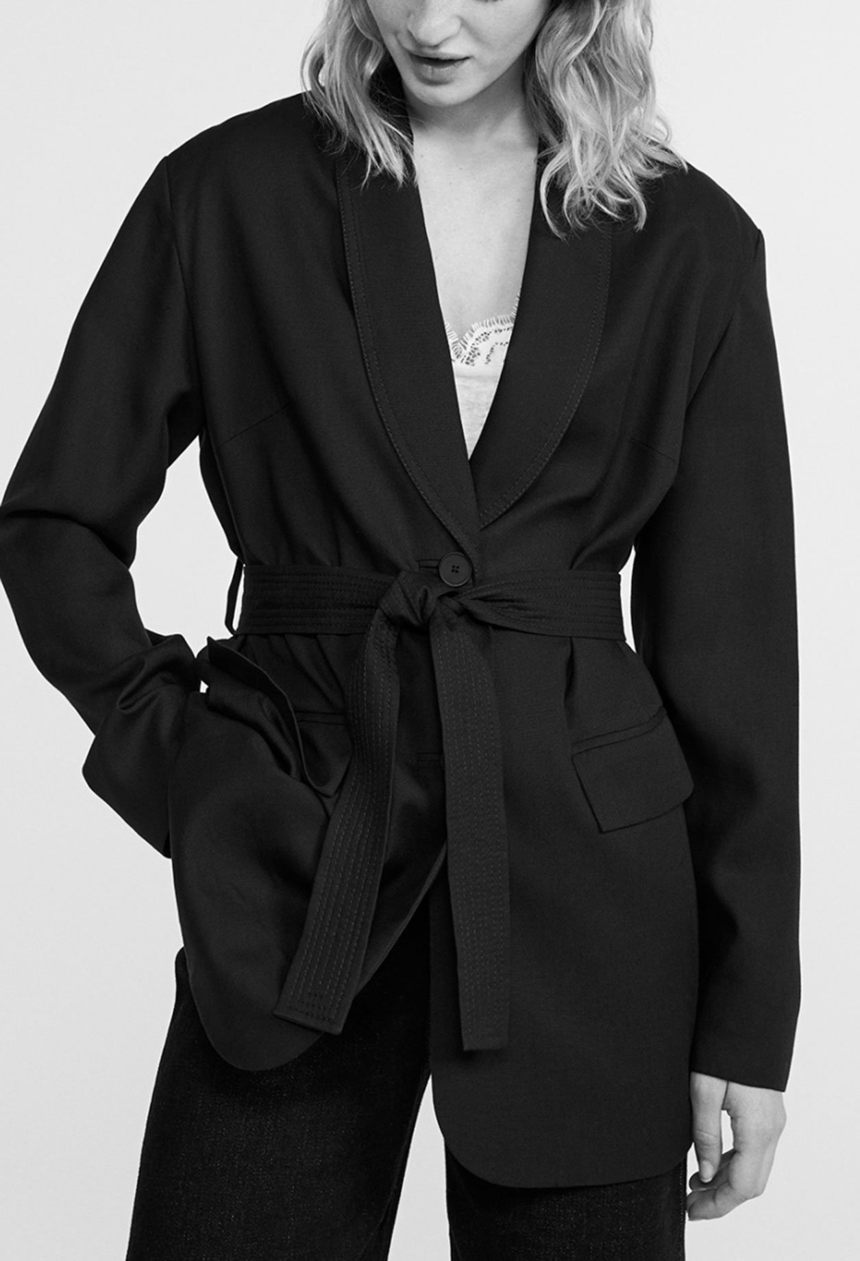 Veste ceinturee