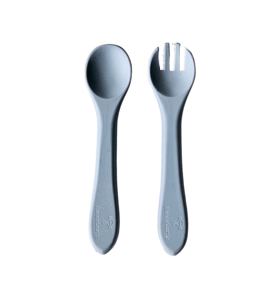 Löffel und Gabel aus Silikon – Graublau