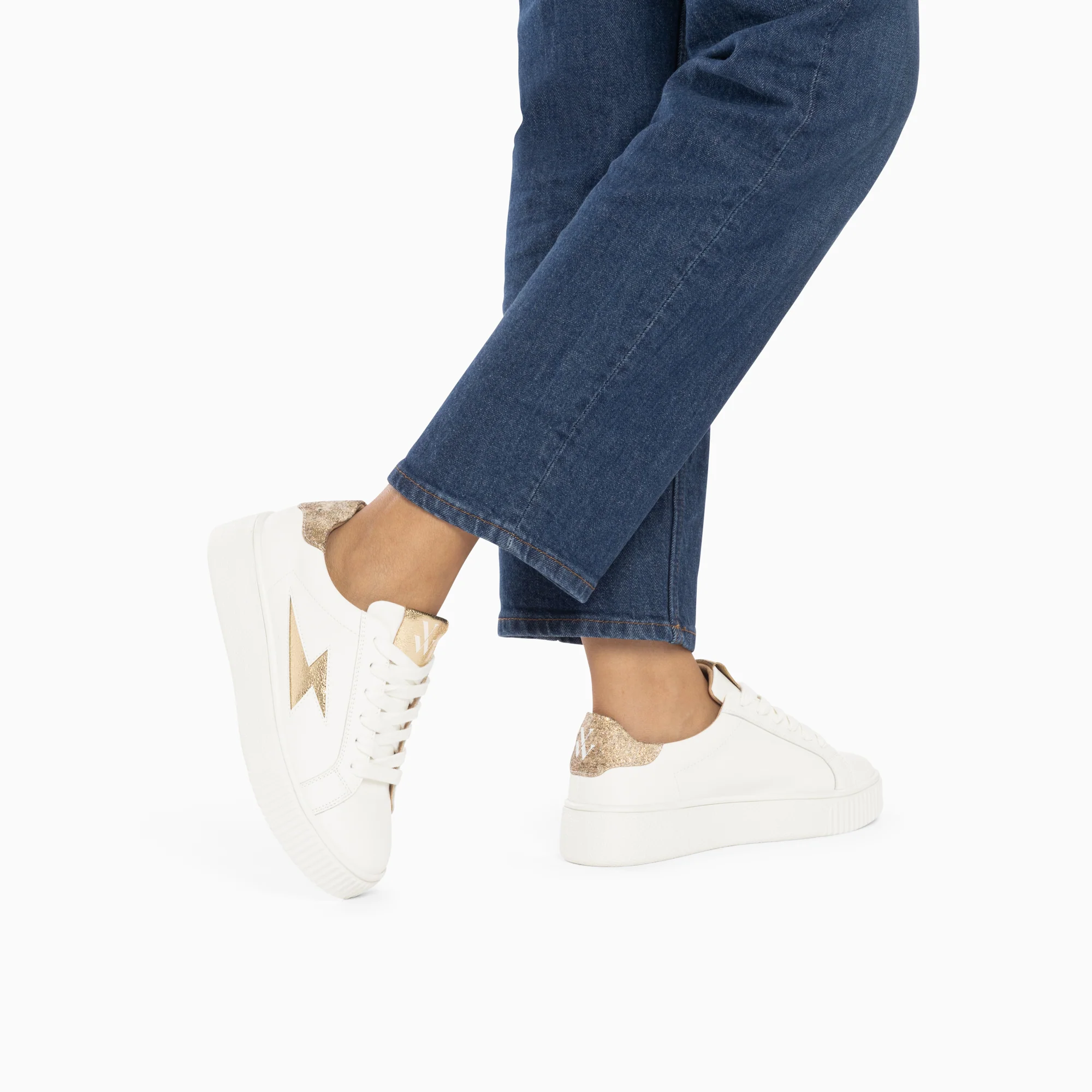 Sneakers-Baskets éclair Joy blanc et or à lacets